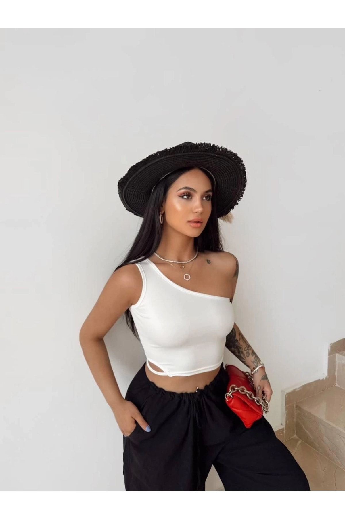 Yan Dekolte Tek Kol Crop