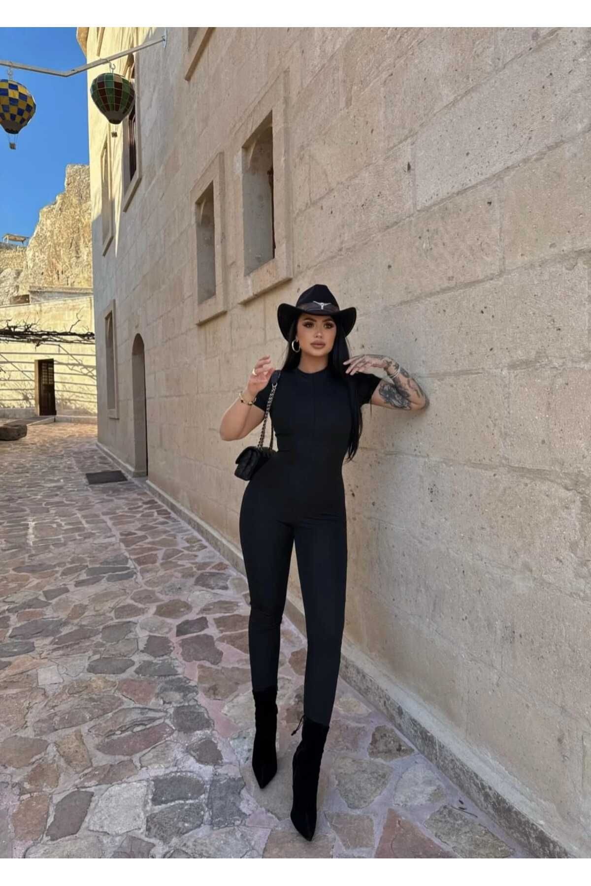 Fermuarlı Kısa Kollu Uzun Tulum