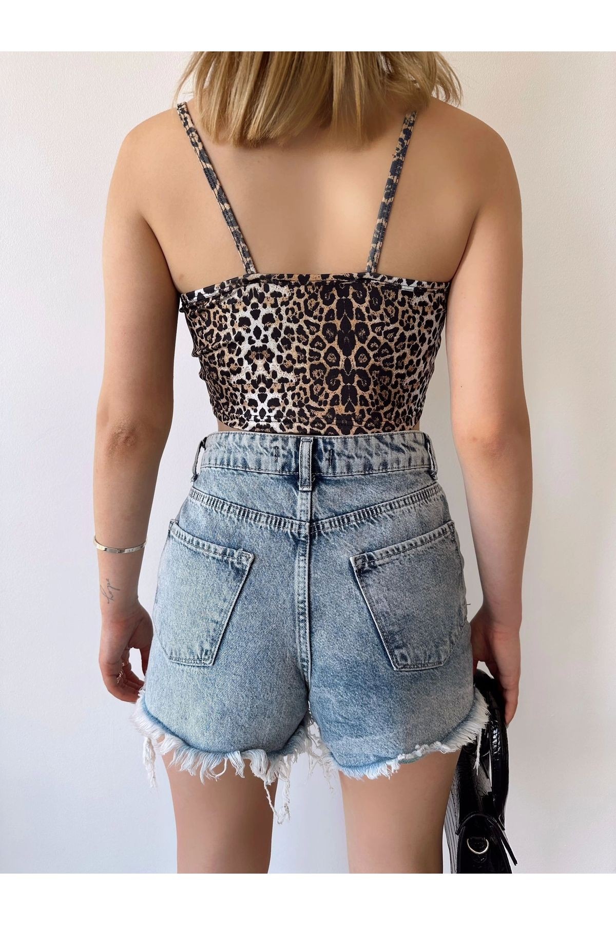 Göğüs Halka Crop-leopar Desen