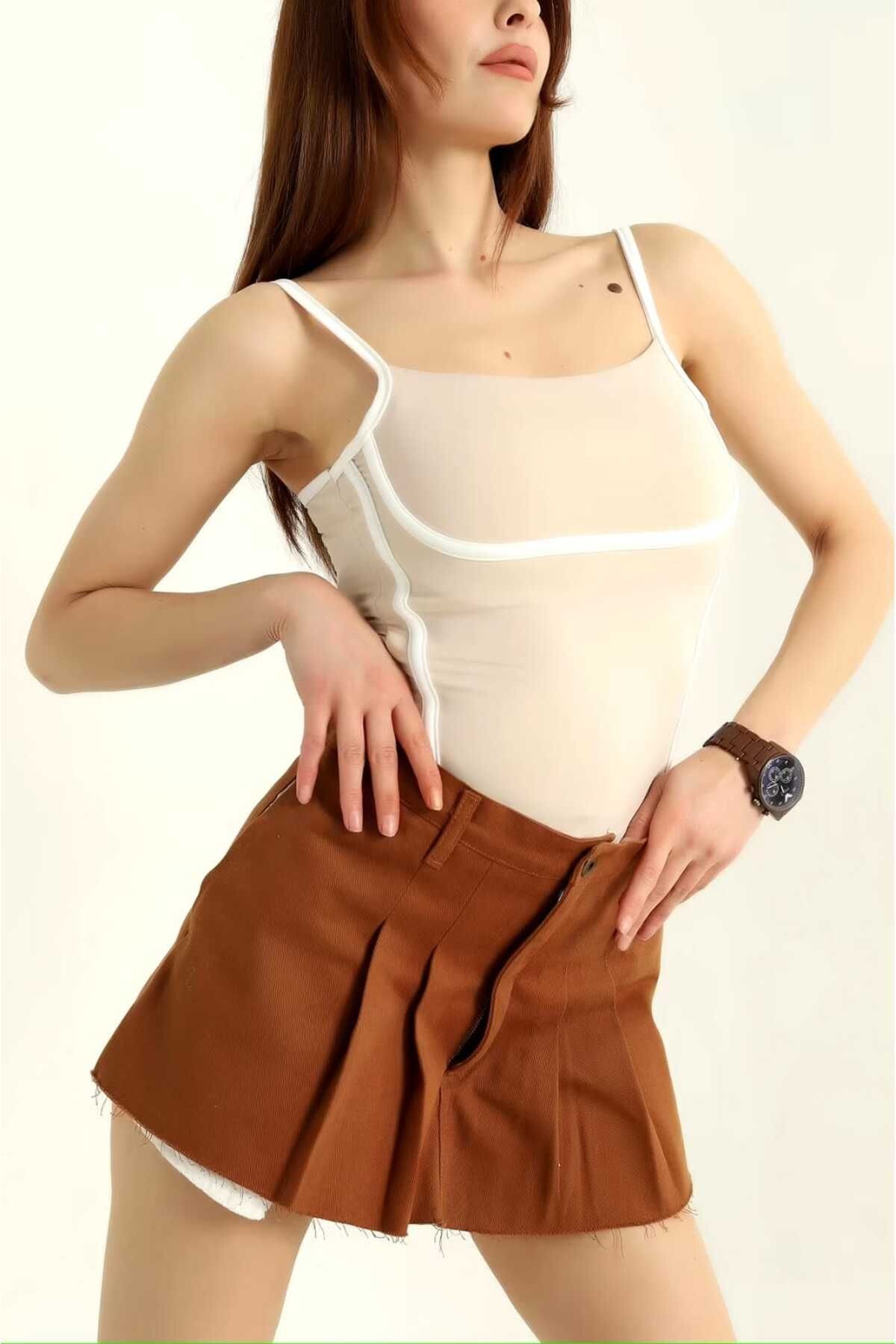 İnce Askılı Biye Detaylı Crop Bluz