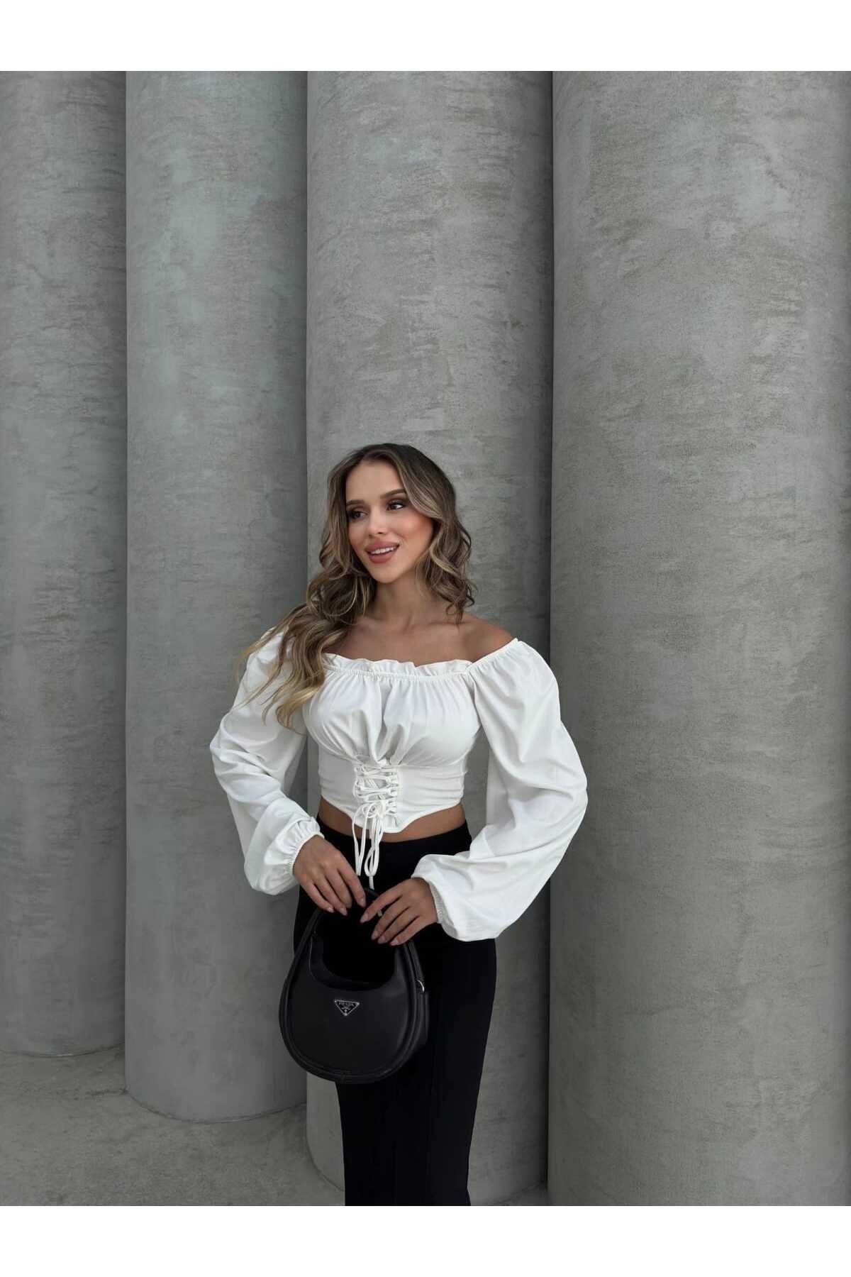 Balon Kol Bağcıklı Korse Görünümlü Bluz