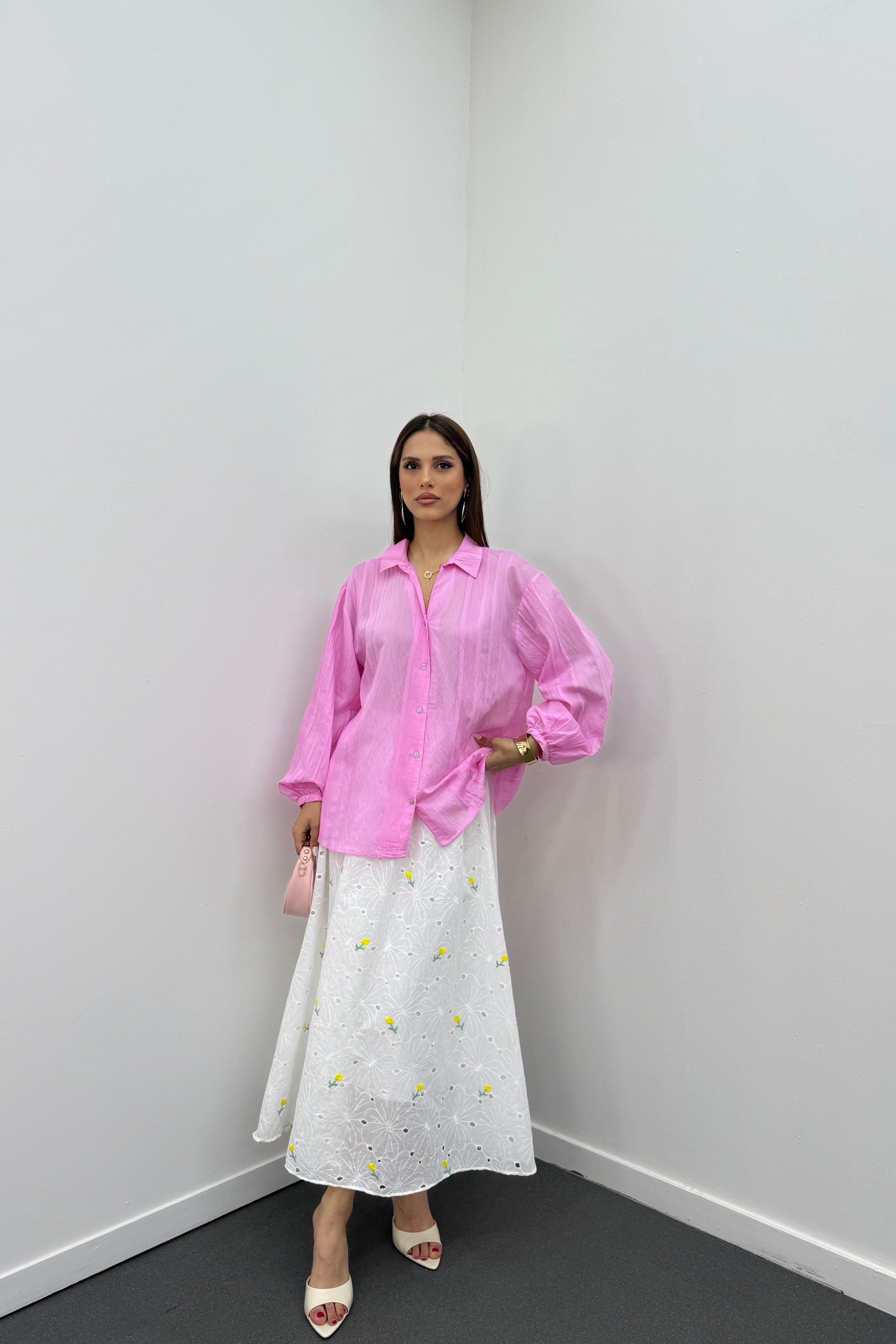 Endiya Pembe Şerit İşleme Detaylı Gömlek 