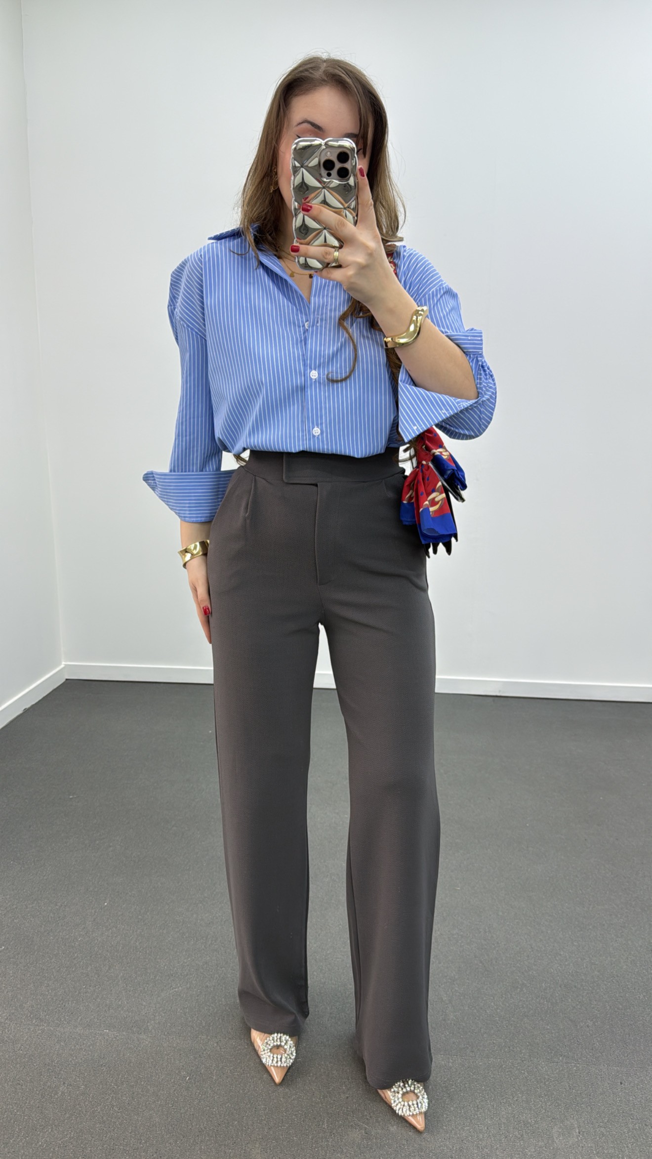 Pantaloni Palazzo Emma Lycra gri închis cu velcro