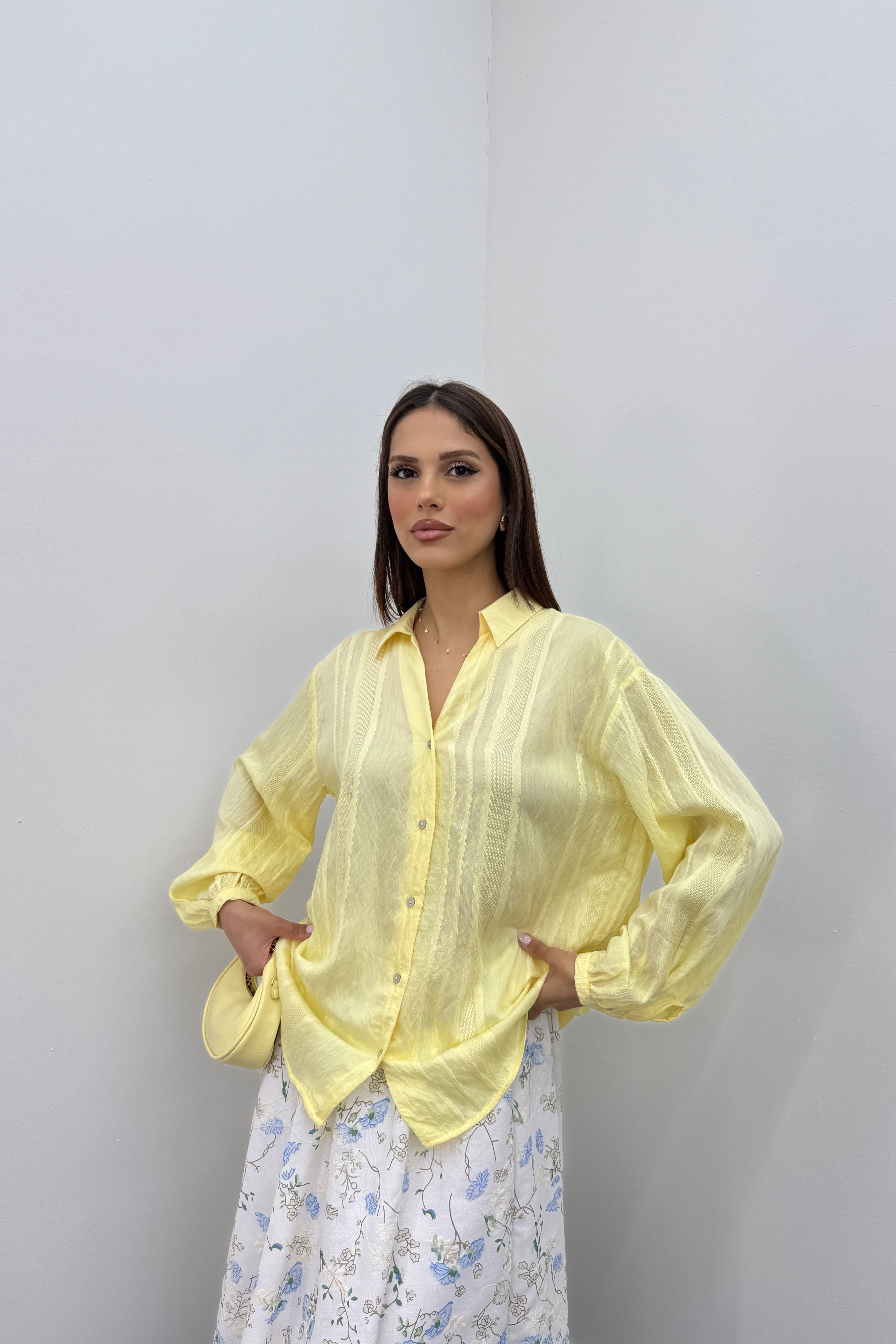 Endiya Sarı Şerit İşleme Detaylı Gömlek