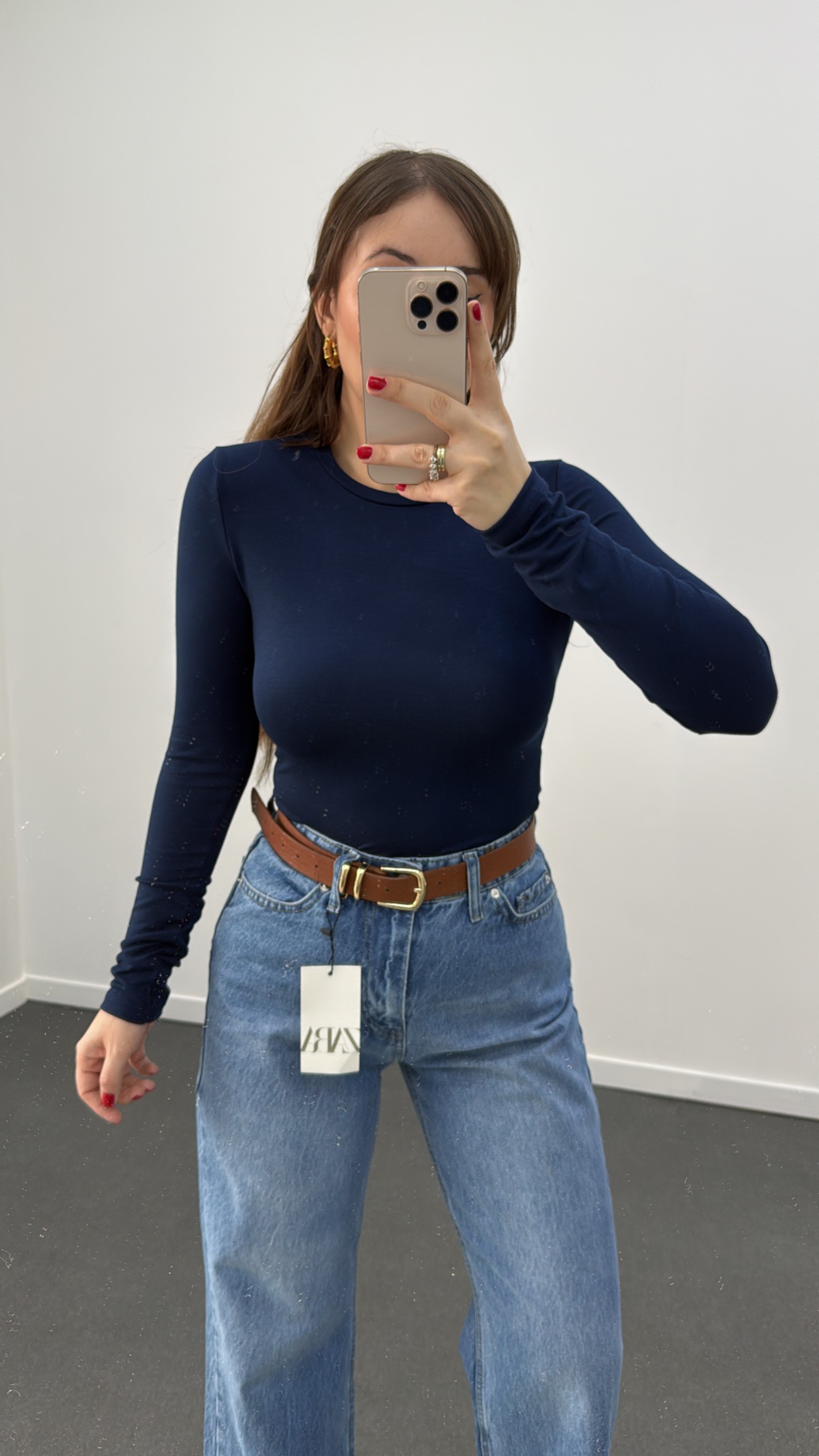 Oysh Lacivert Parmak Geçirmeli Modal Body