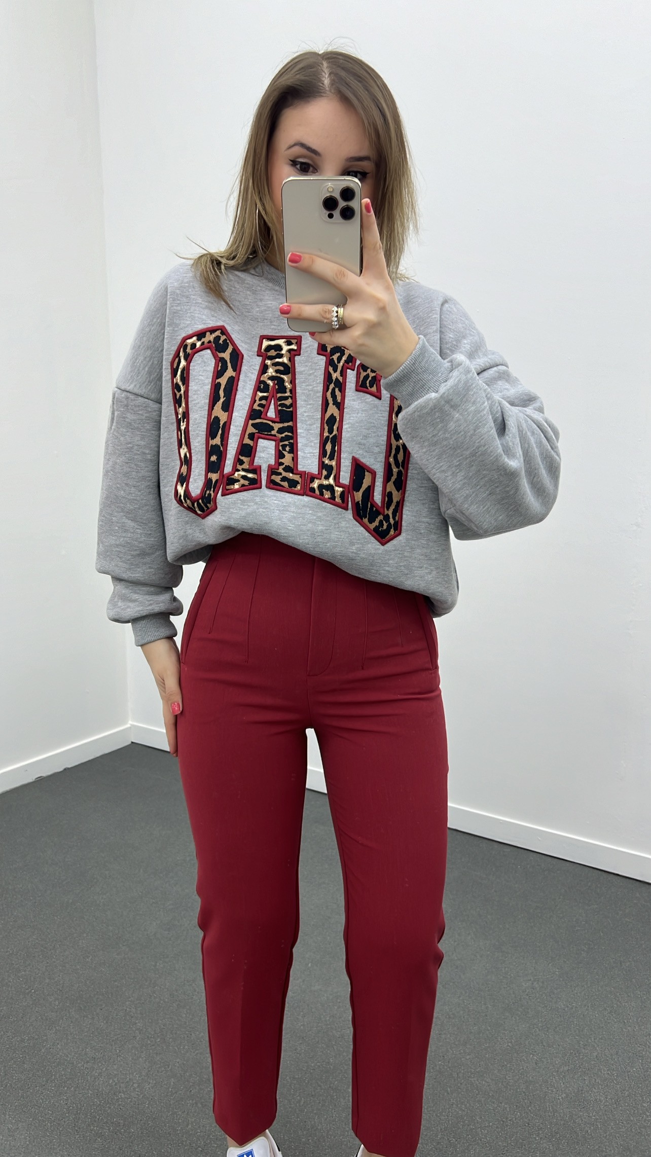 Ciao Leopar İşlemeli Gri Sweatshirt