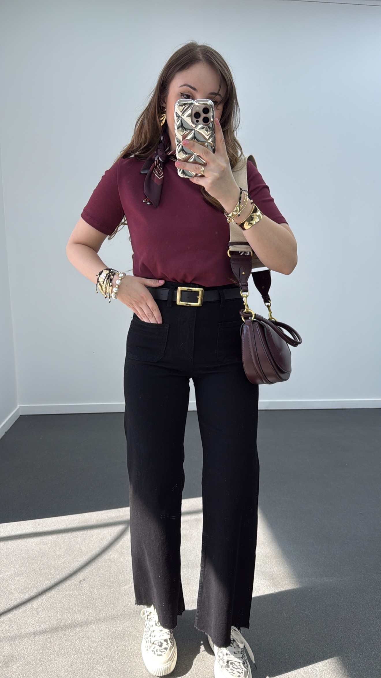 Milano Siyah Cepli Yarım Flare Jeans