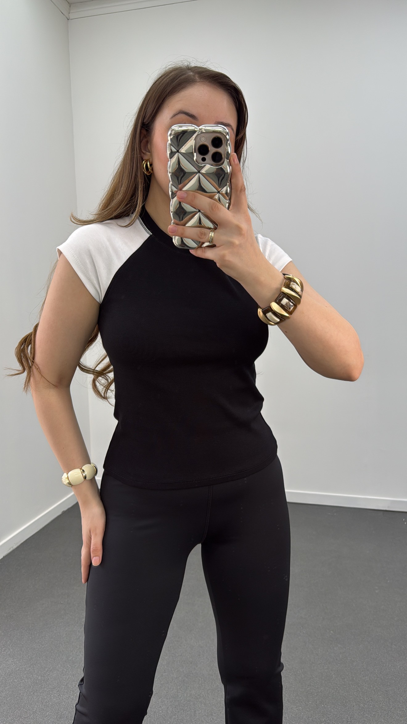 Tricou MS negru cu mâneci raglan, 100% bumbac