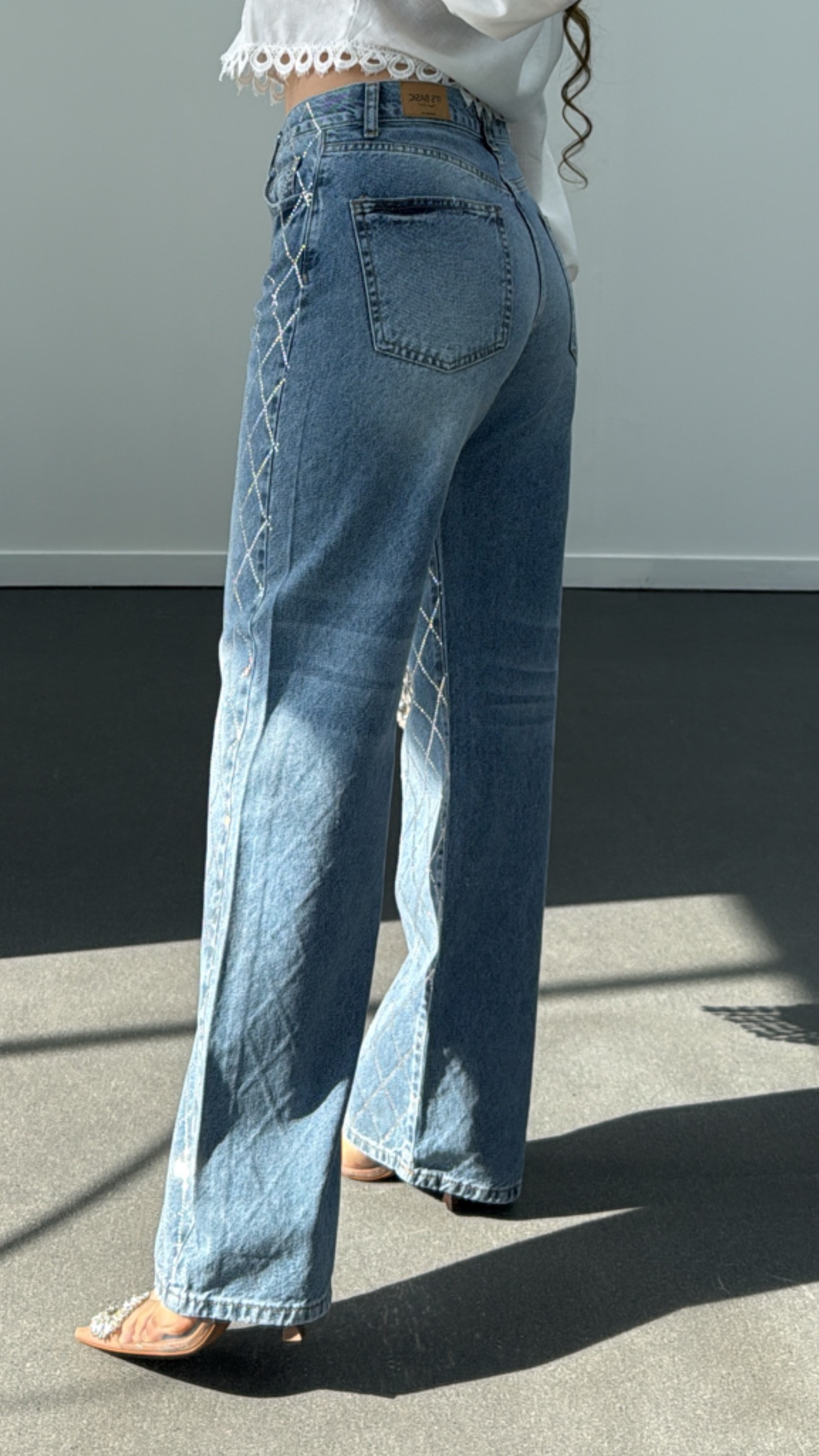 Shine Kot Renk Taş İşlemeli Loose Fit Jeans