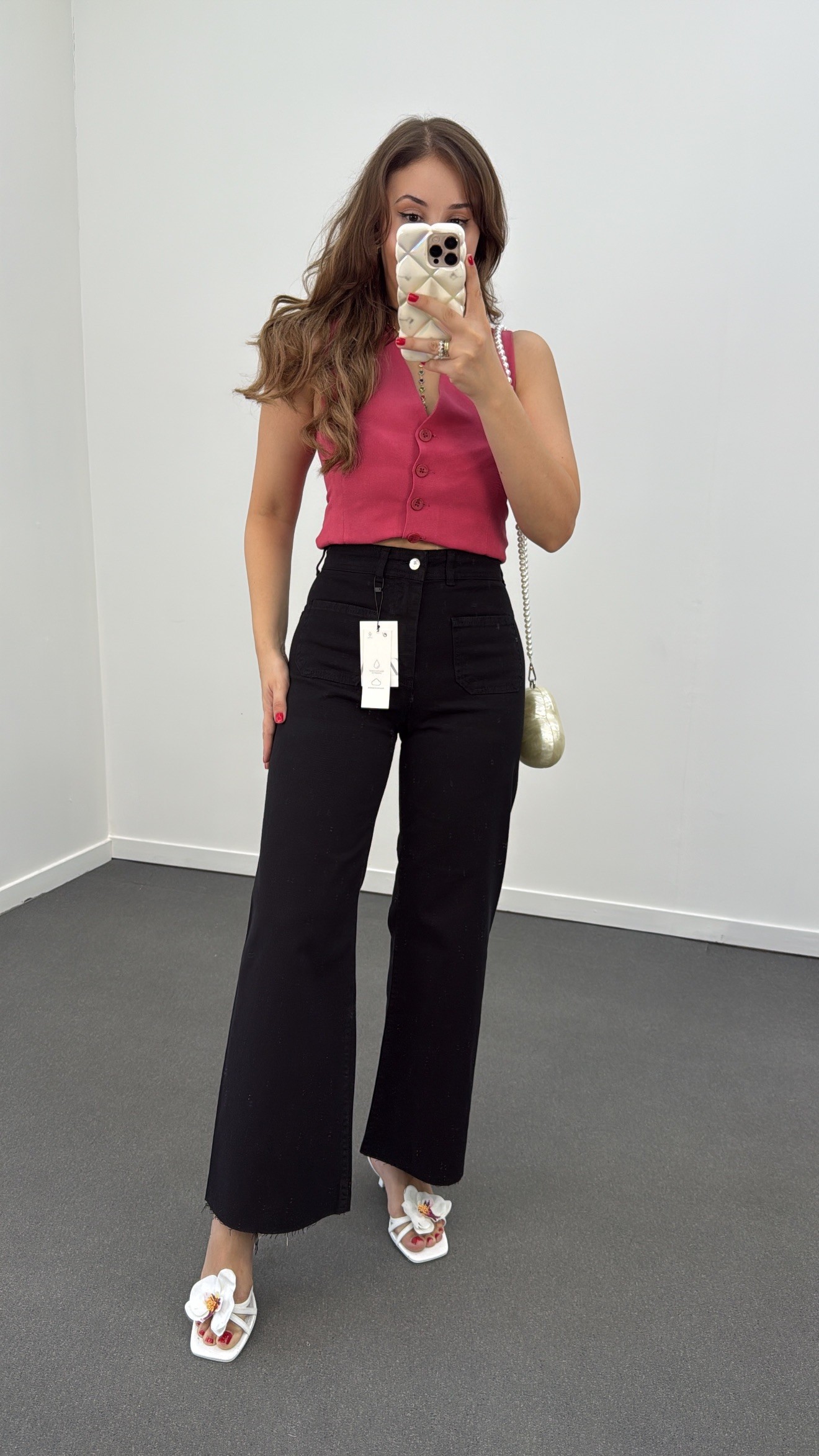 Milano Siyah Cepli Yarım Flare Jeans