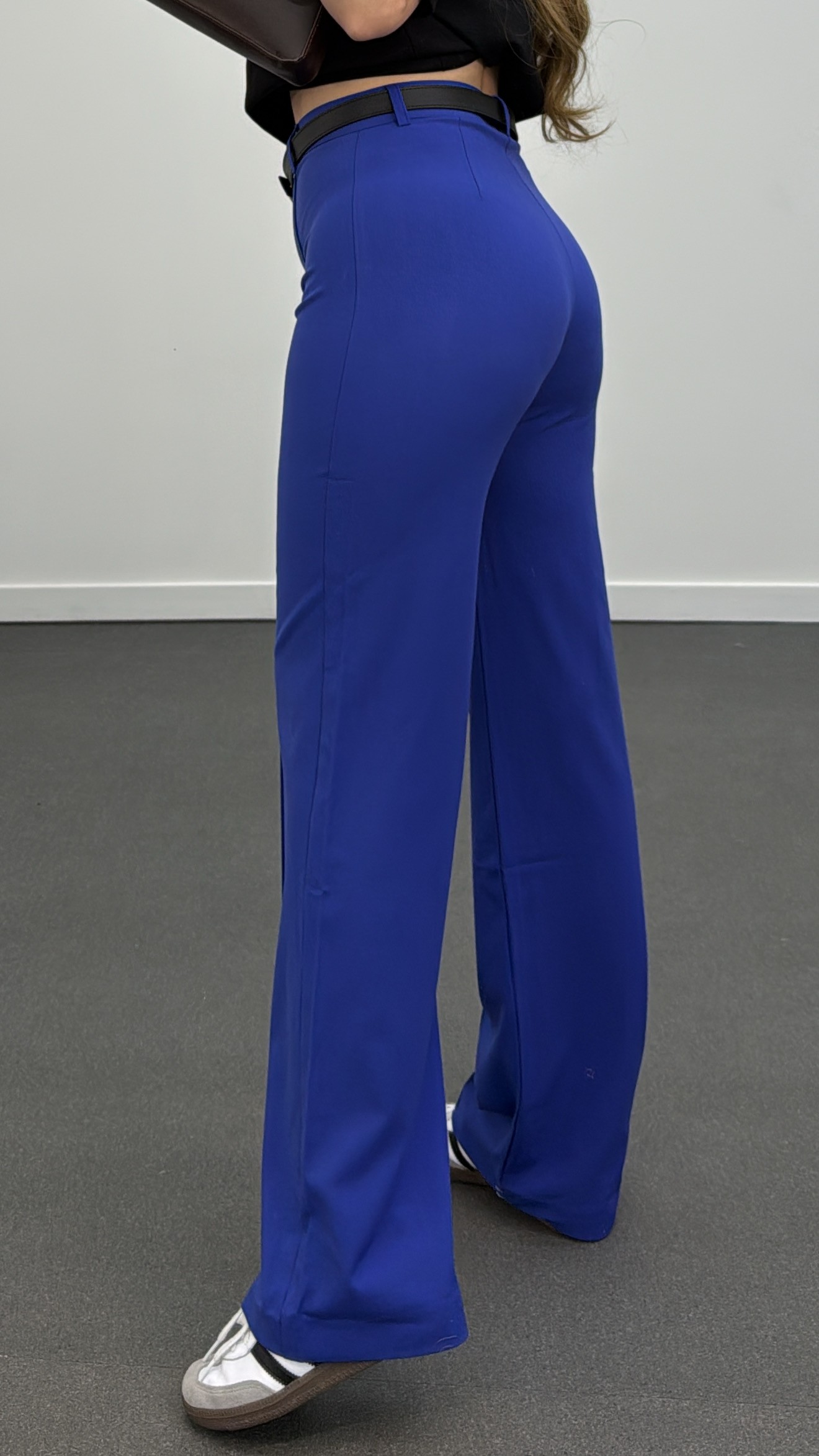 Pantaloni din tesatura Palazzo cu cusaturi albastre Meg Saks