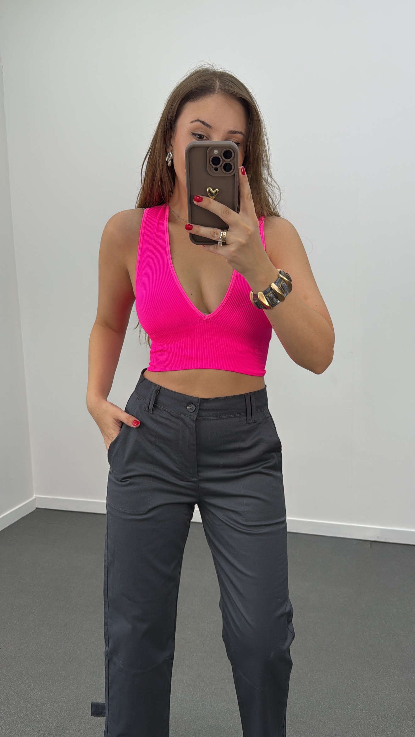 Fosfor Pembe V Yaka Crop 