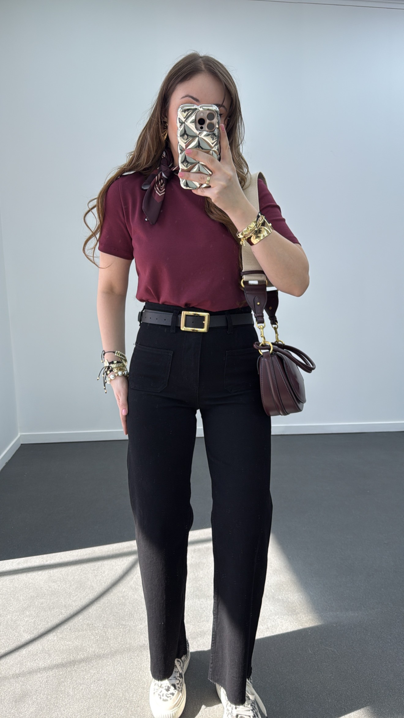 Milano Siyah Cepli Yarım Flare Jeans