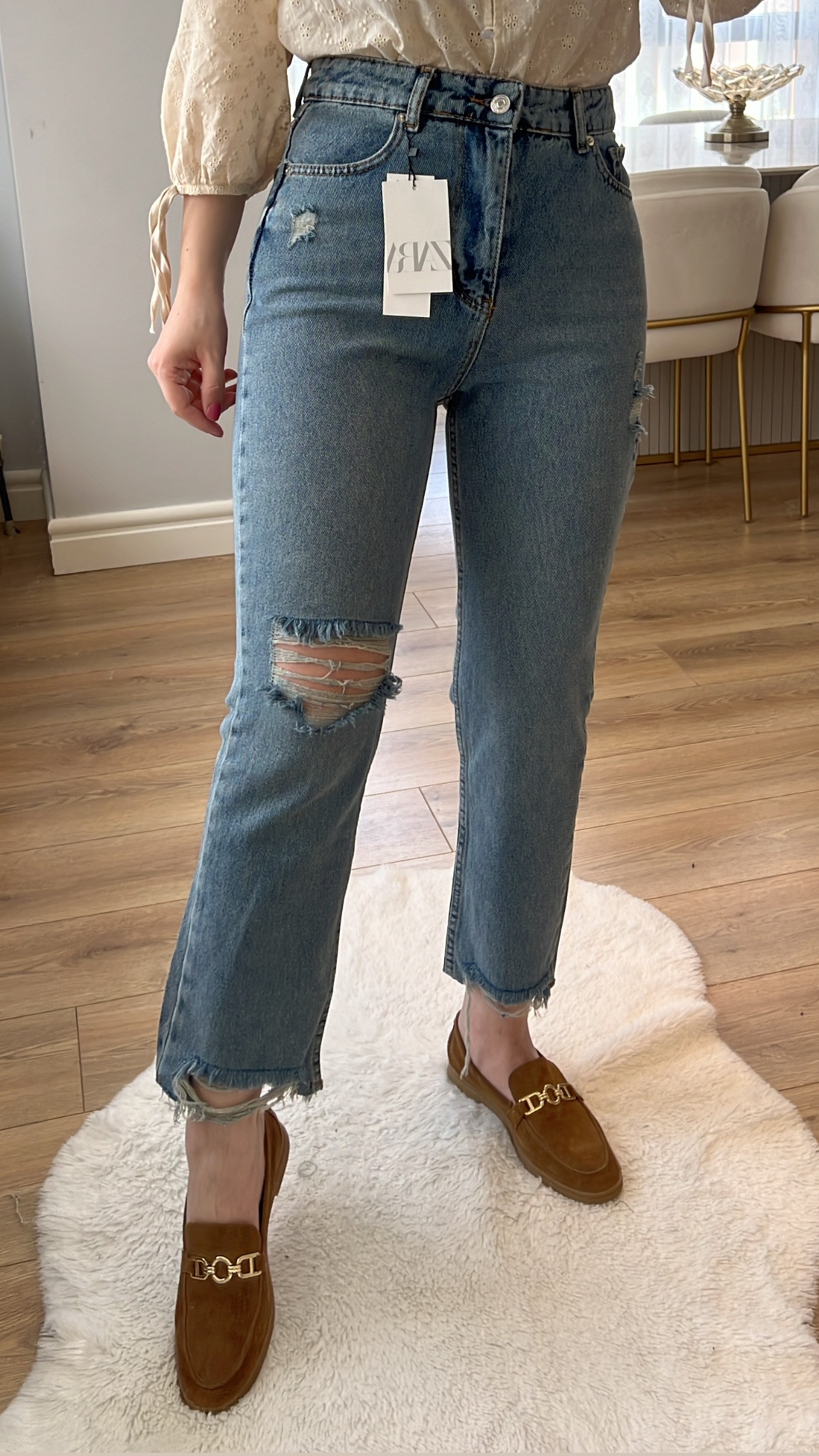 Venezia Tint Yıkamalı Diz Detaylı Tok Mom Jeans