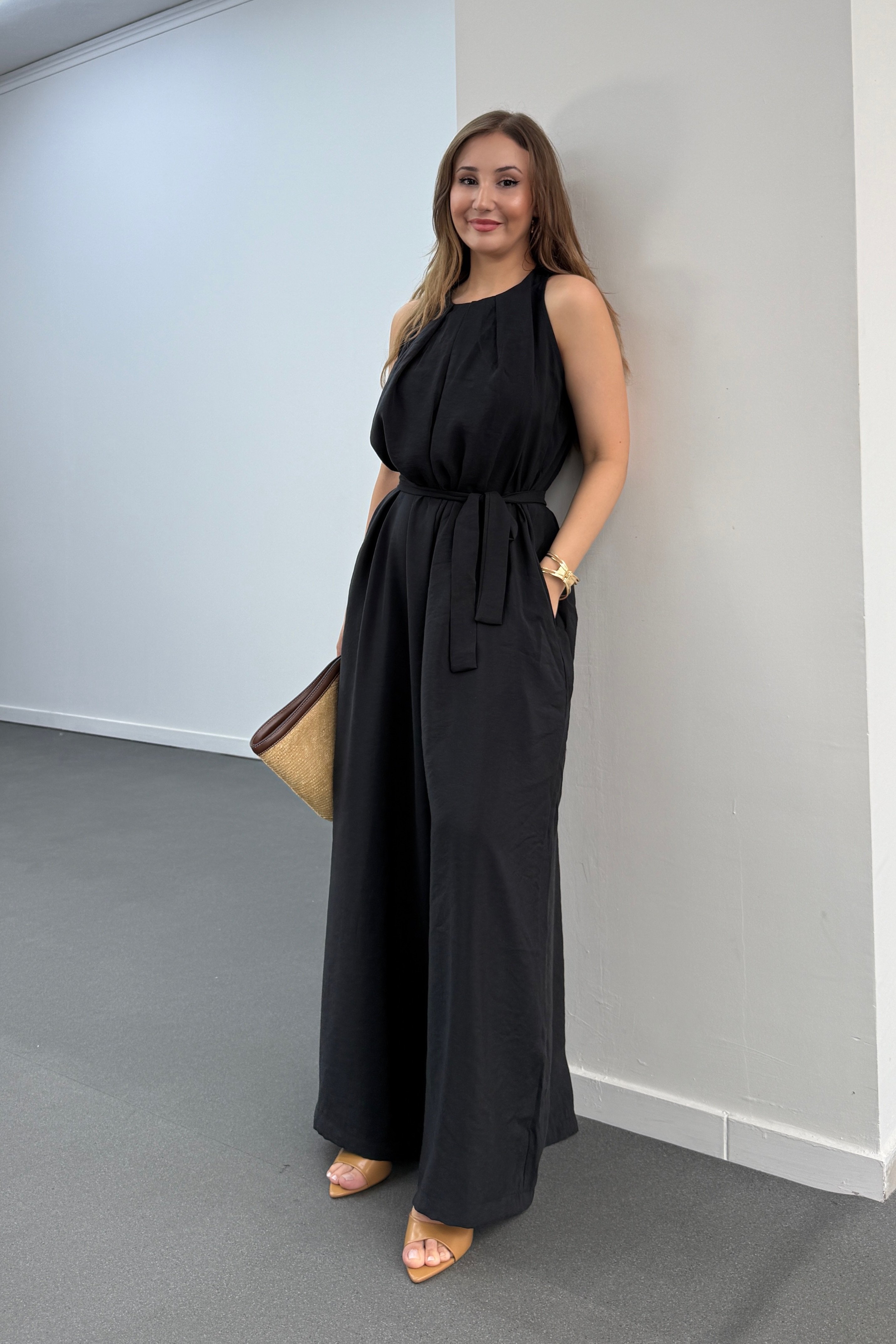 Narges Siyah Modal Kumaşlı Geniş Paça Tulum