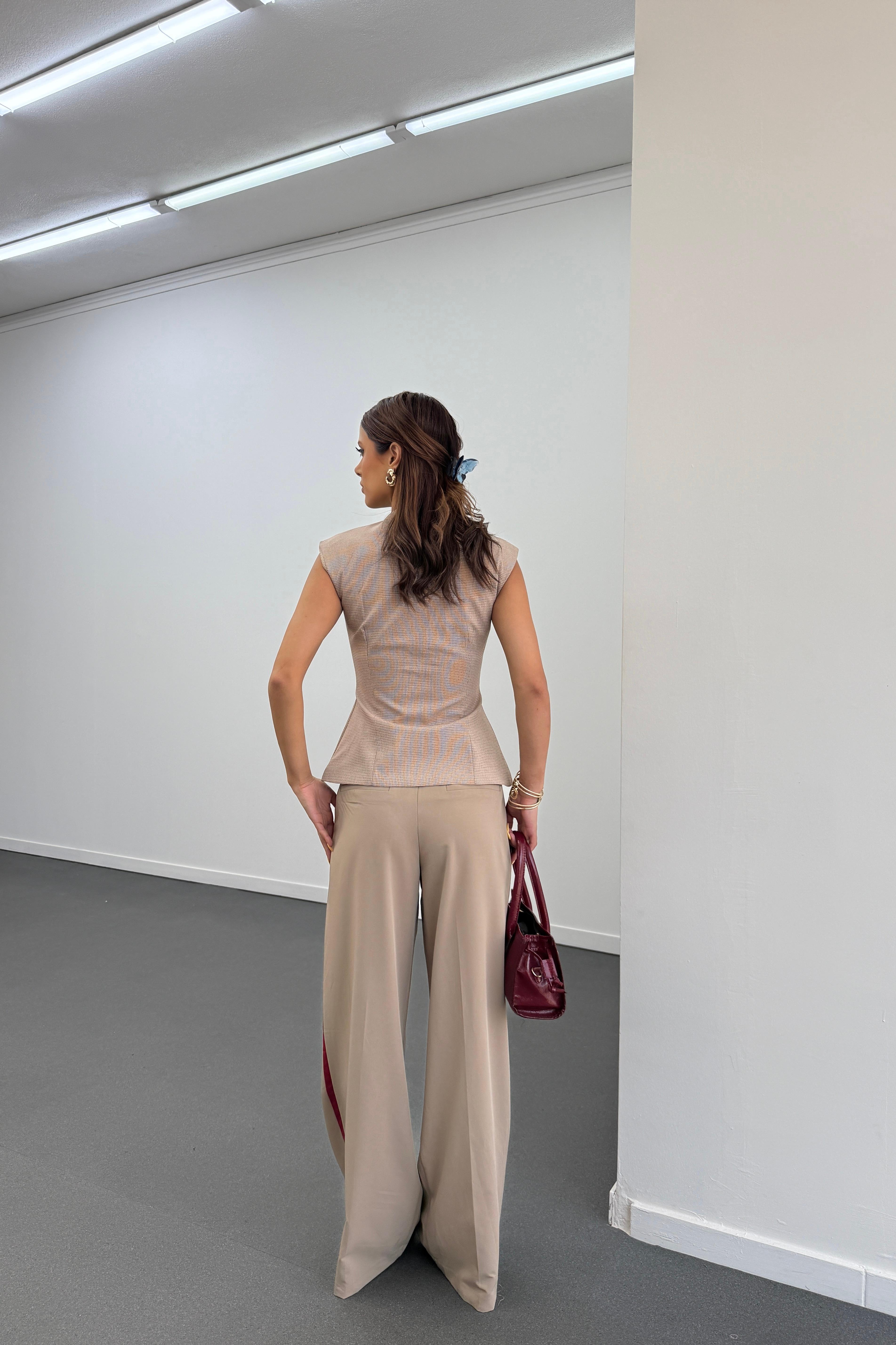 Sanaz Bej Bordo Şeritli Bel Detaylı Palazzo Pantolon