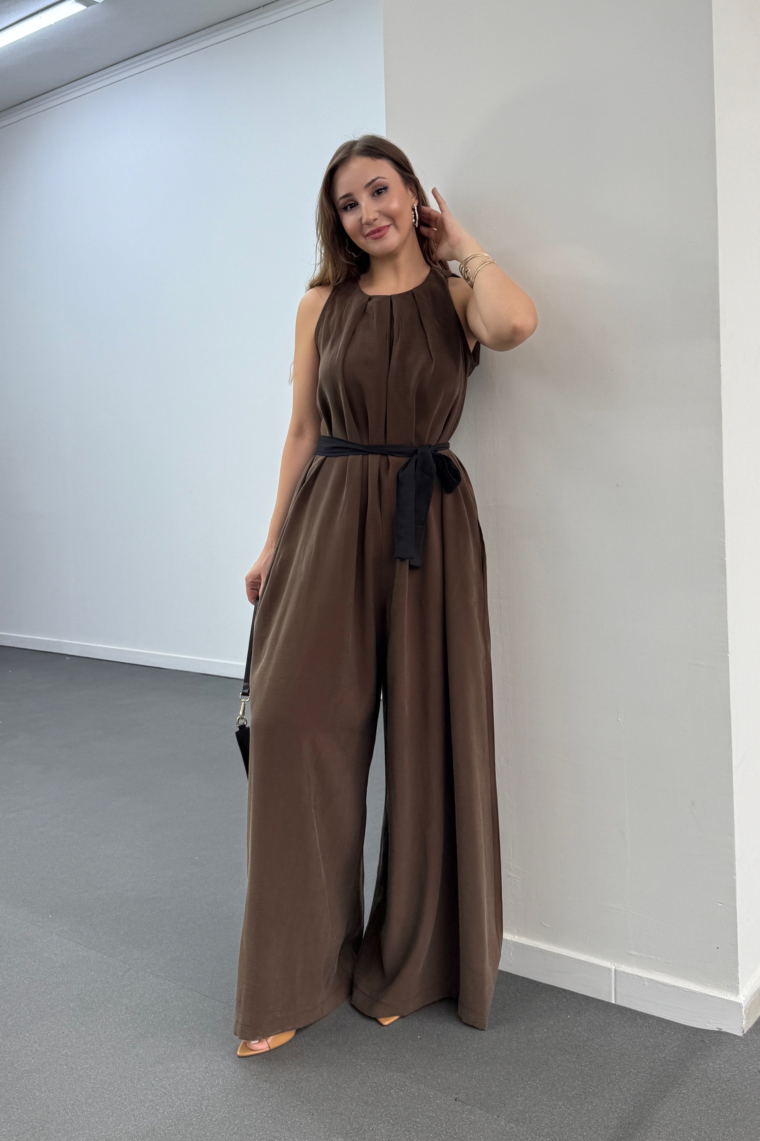 Narges Kahverengi Modal Kumaşlı Geniş Paça Tulum