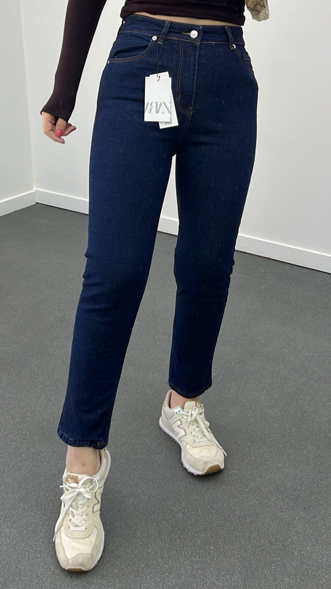 Velvet Lacivert Yıkamalı Mom Fit Jeans