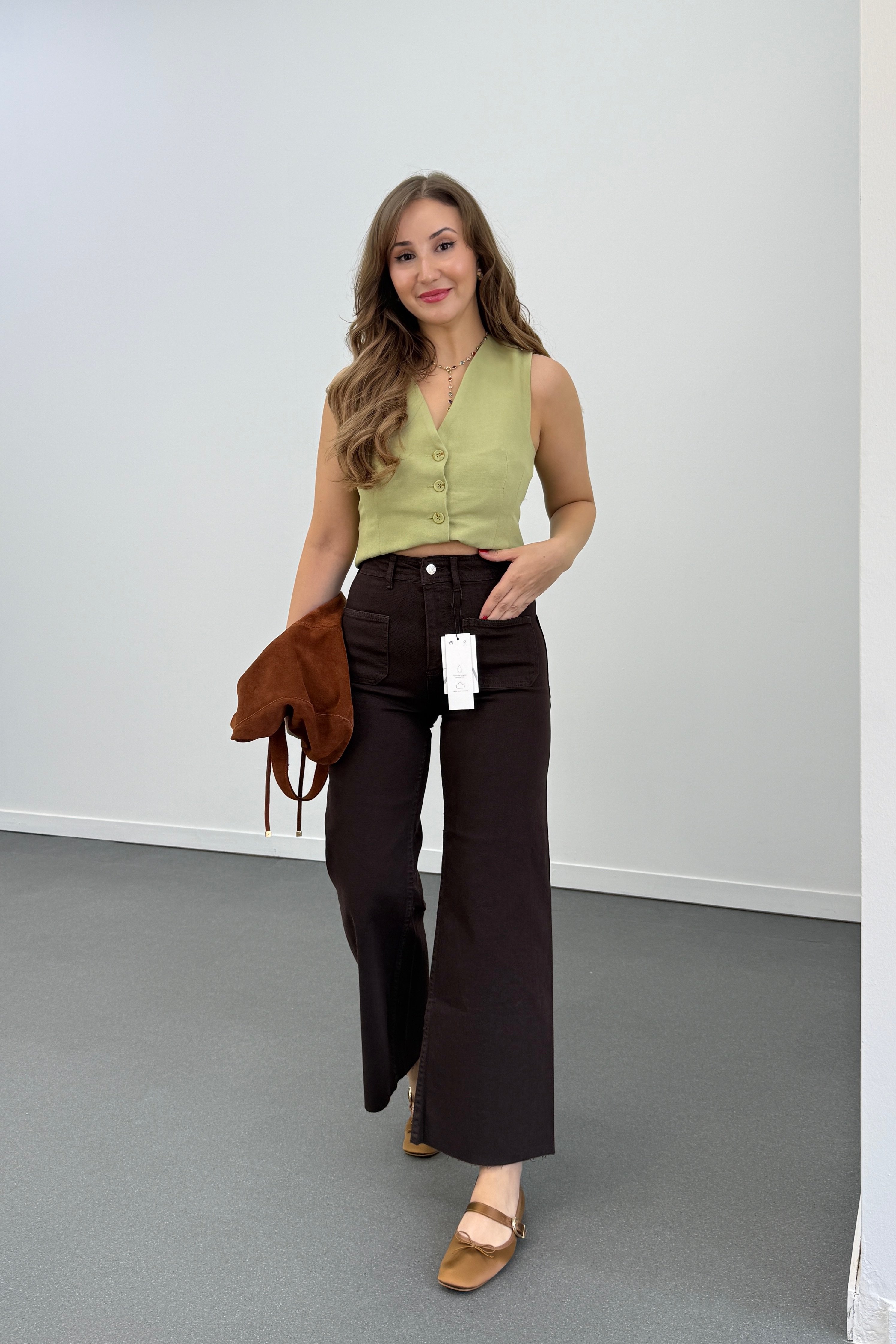Milano Acı Kahve Cepli Yarım Flare Jeans