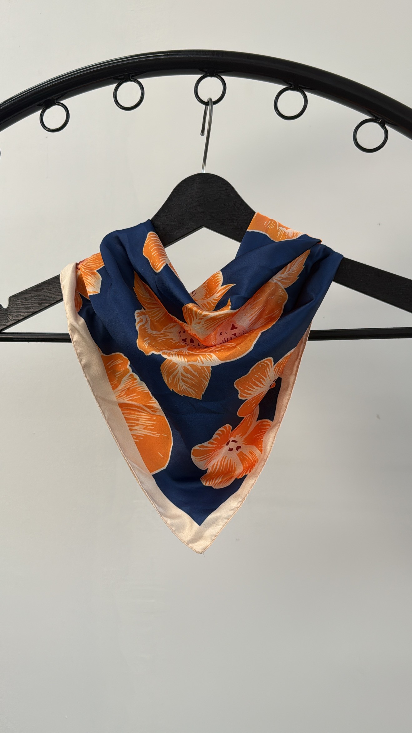 Orange Flower Desenli Fular