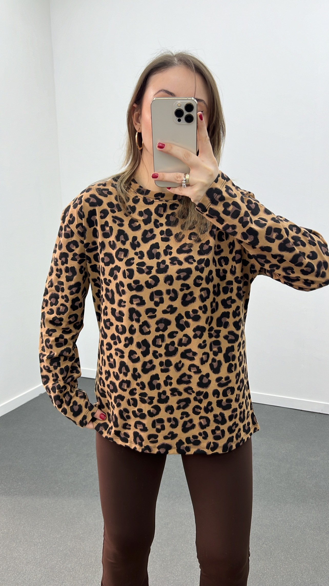 Kahve Leopar Desenli İnce Sweat 