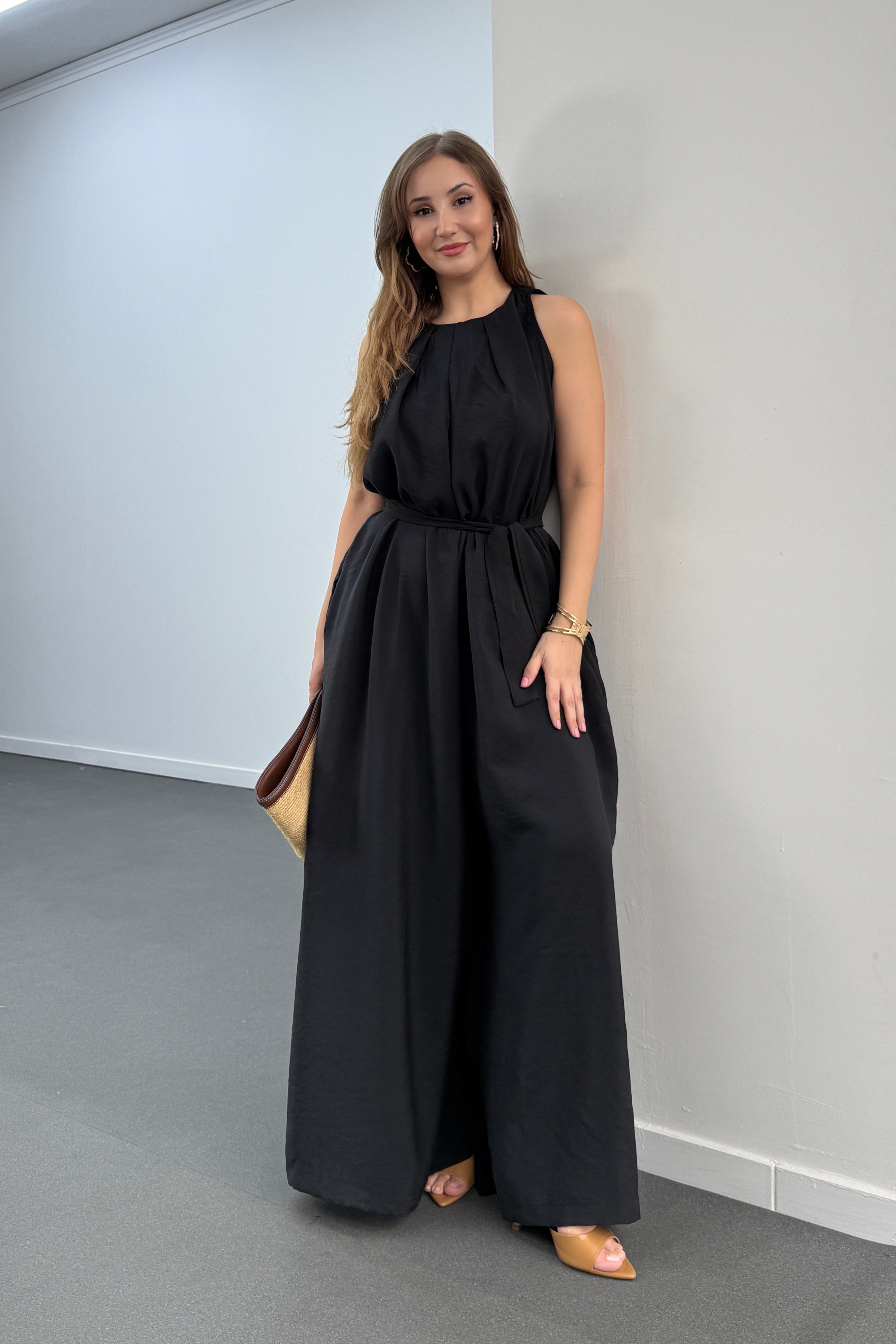 Narges Siyah Modal Kumaşlı Geniş Paça Tulum
