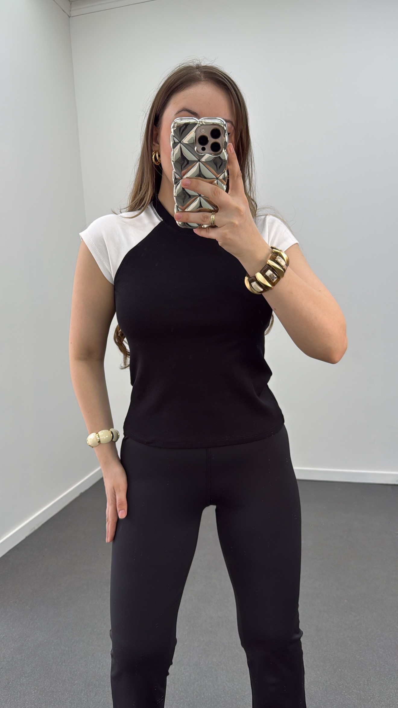 Tricou MS negru cu mâneci raglan, 100% bumbac