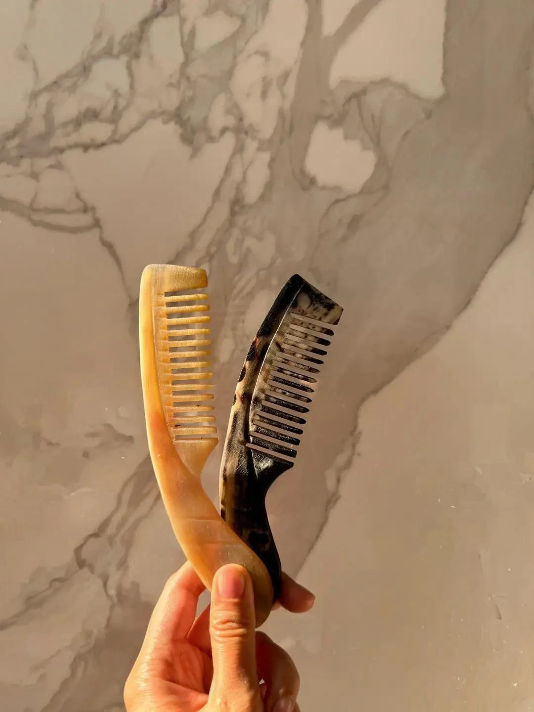 Özel Seri Kemik Tarak (saplı ve işlemeli) 