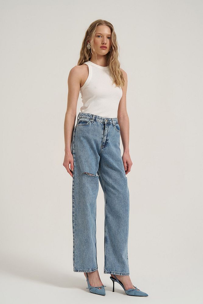 Yırtık Detaylı Bol Paça Denim Pantolon Mavi