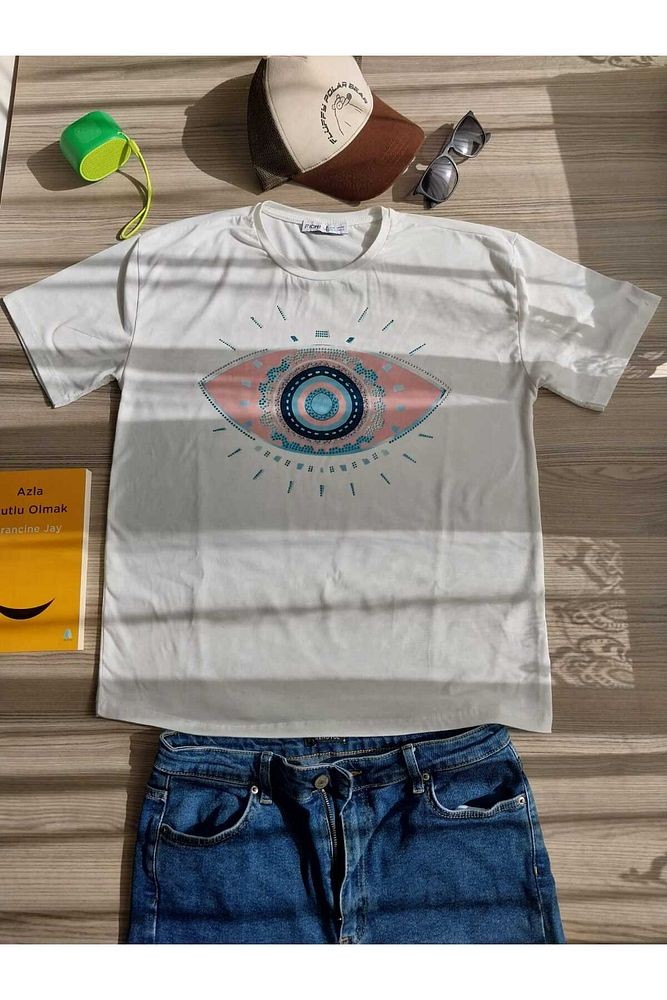 Göz Baskılı 1.Kalite Pamuklu Rahat Kalıp T-Shirt