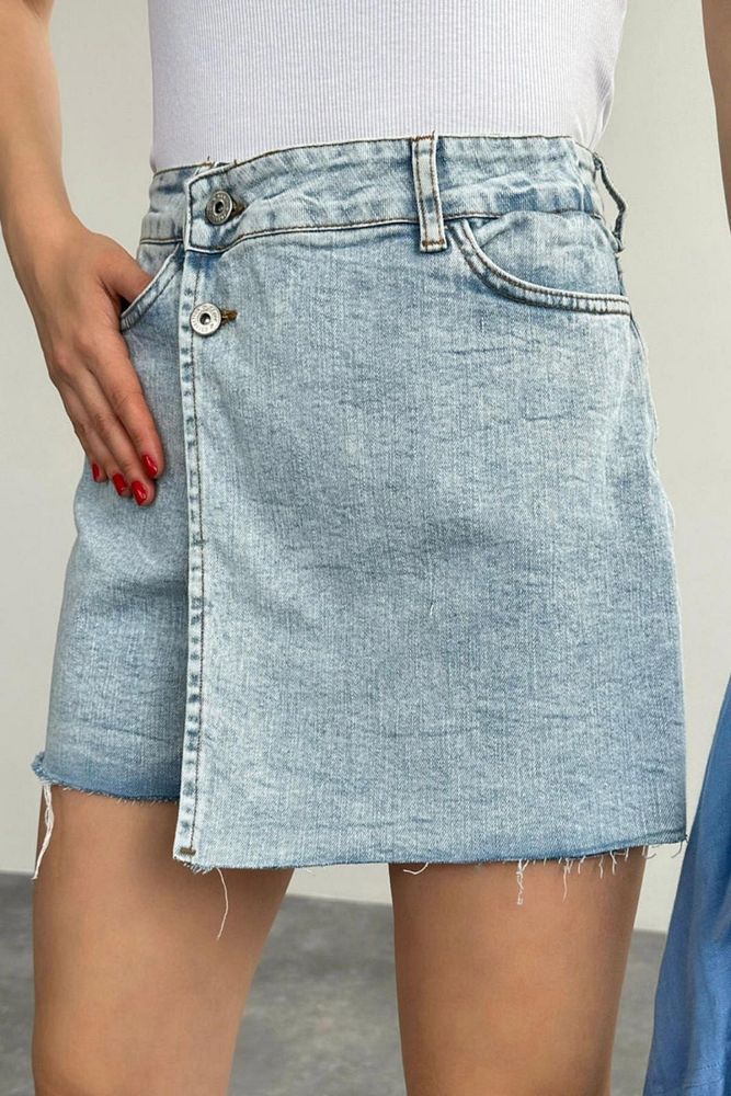 Kadın Mavi Çift Düğmeli Kısa Kot Şort Etek