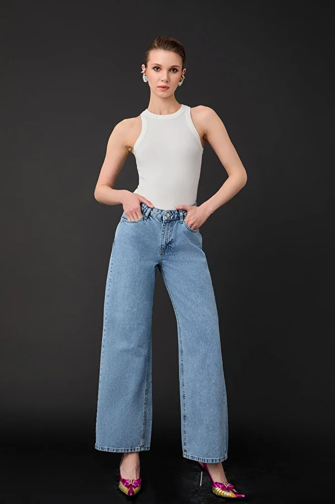 Yüksek Bel Bol Paça Kot Pantolon Açık Mavi