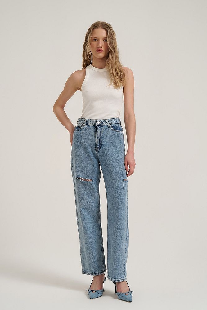 Yırtık Detaylı Bol Paça Denim Pantolon Mavi