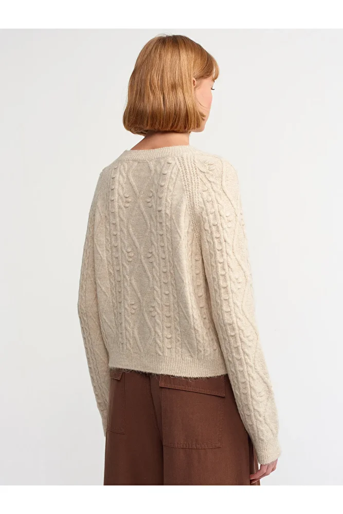 10462 Bisiklet Yaka Önü Taş İşlemeli Kazak-Ekru