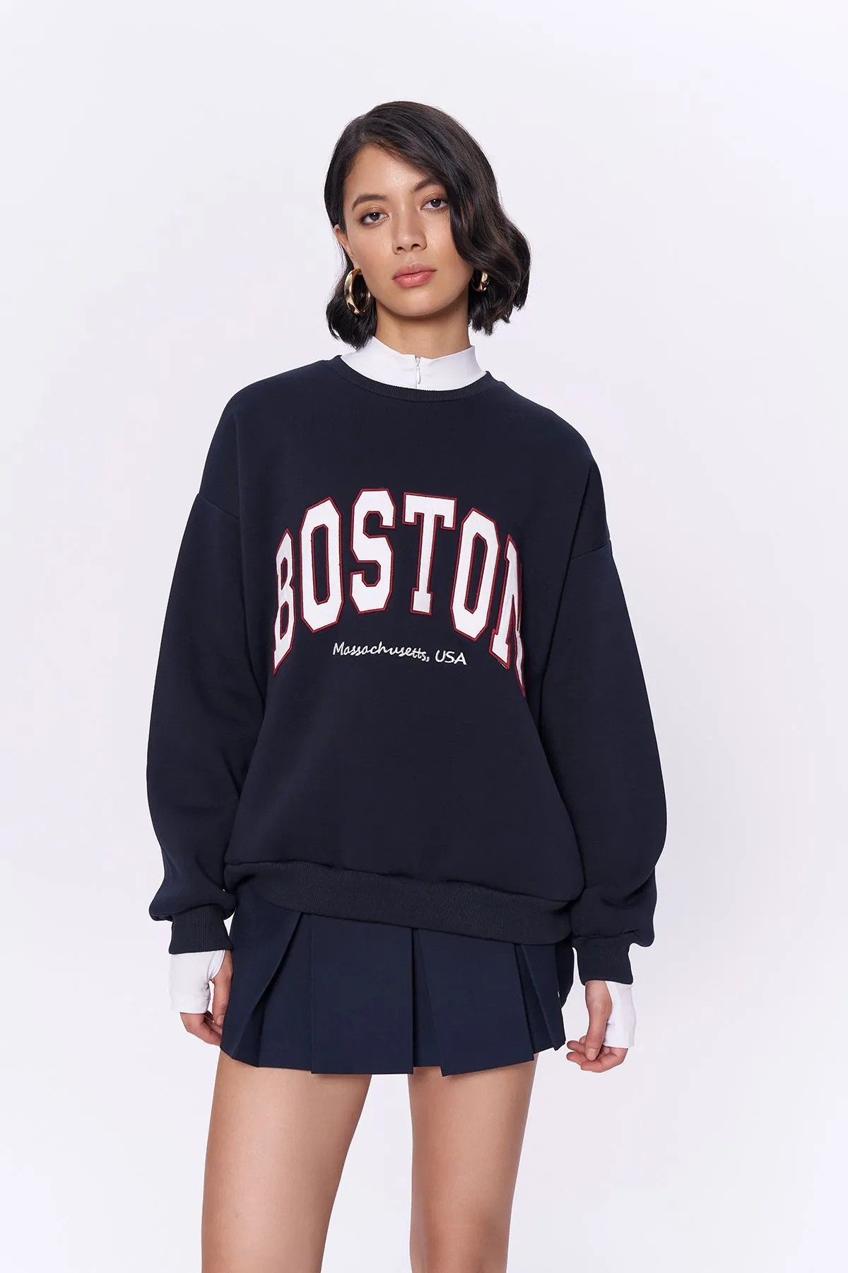 Quzu Kolu Fermuarlı Boston Yazılı Sweatshirt Lacivert