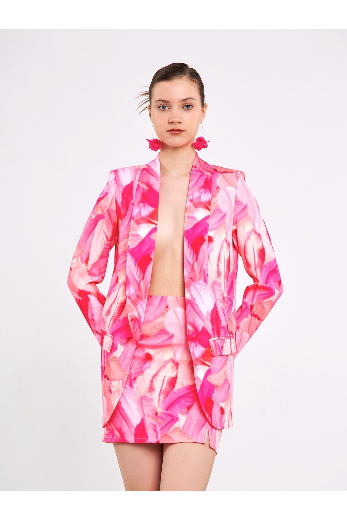 Pembe Tüy Desenli Limited Edition Ceket