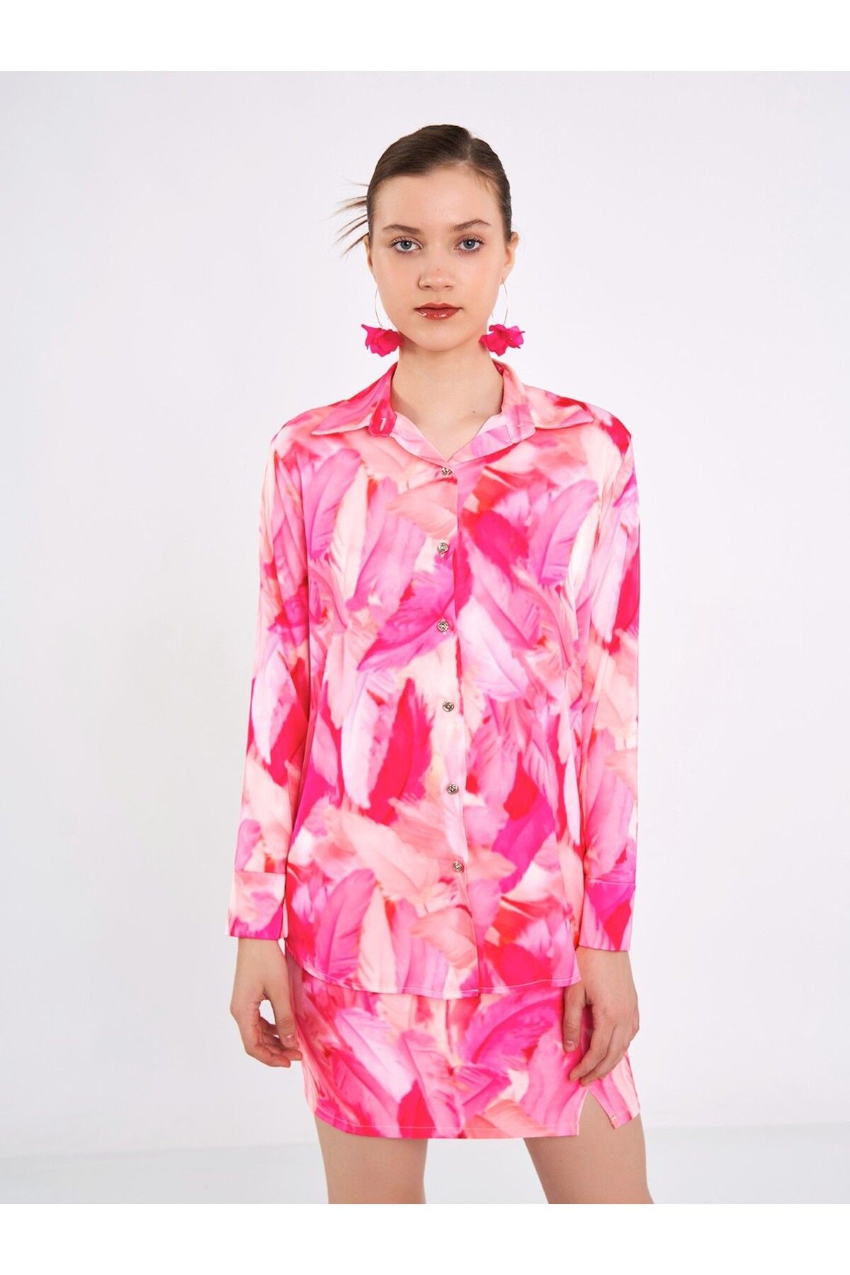 Pembe Tüy Desenli Limited Edition Gömlek