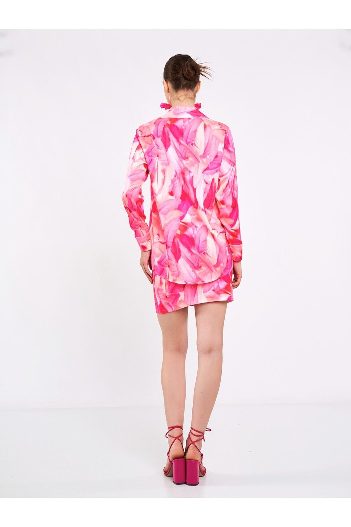 Pembe Tüy Desenli Limited Edition Gömlek
