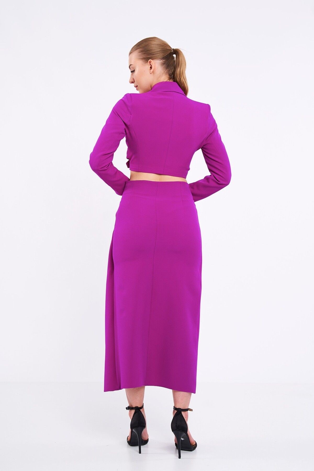 Tokalı Crop Blazer