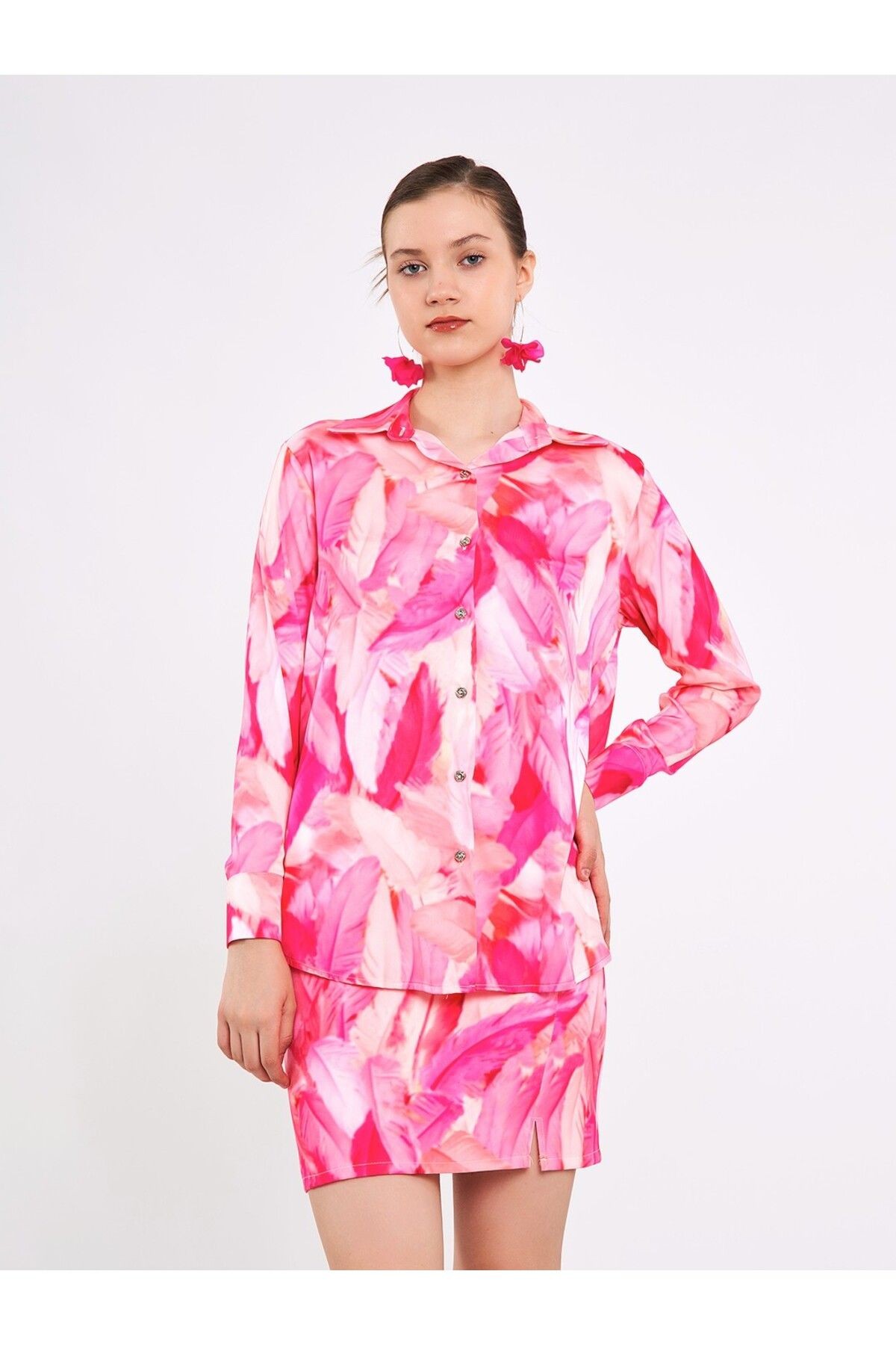 Pembe Tüy Desenli Limited Edition Gömlek