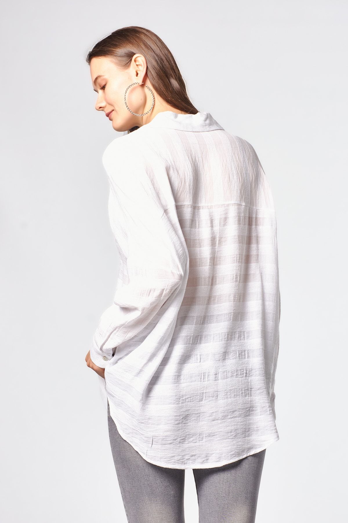 Kadın Ekru Çizgili Oversize  Gömlek