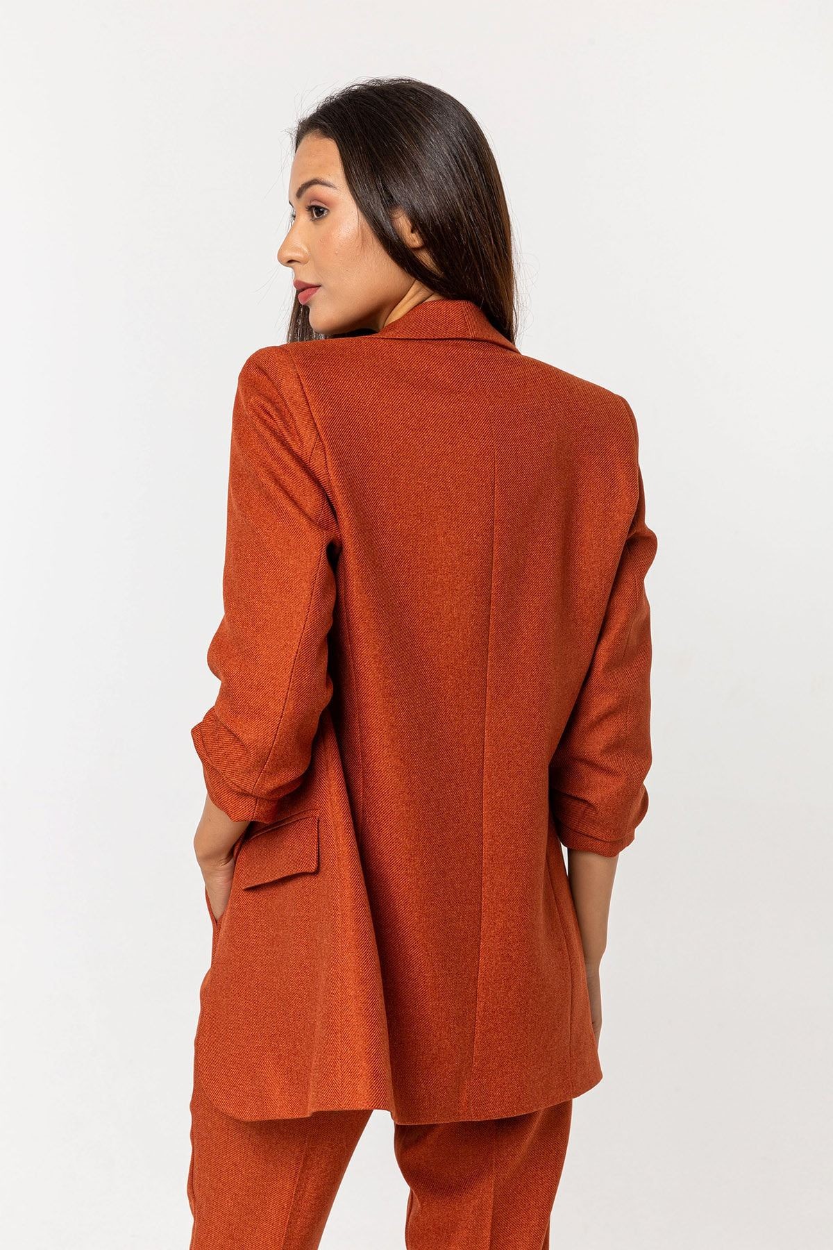Kolu Büzgülü Blazer Ceket