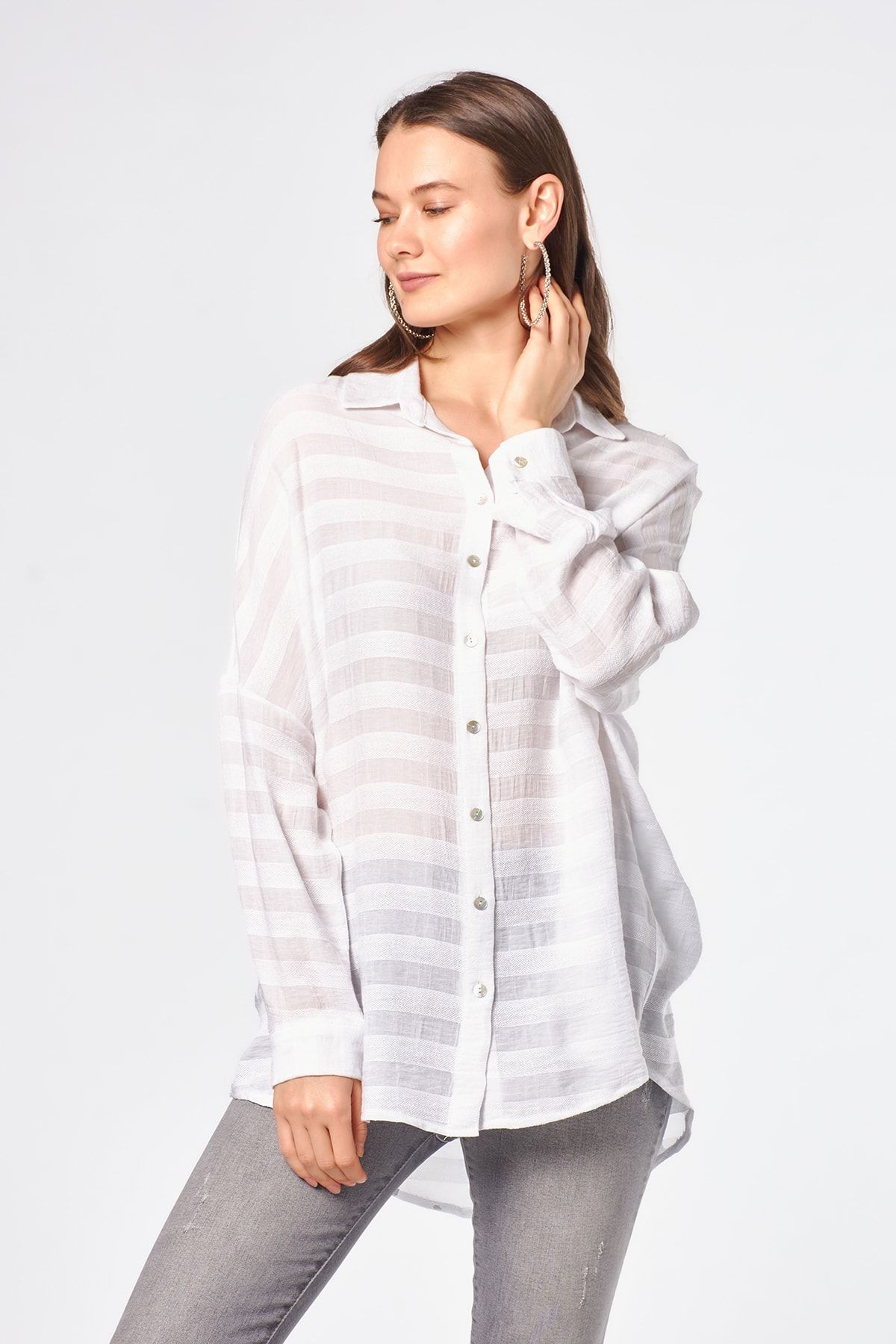 Kadın Ekru Çizgili Oversize  Gömlek