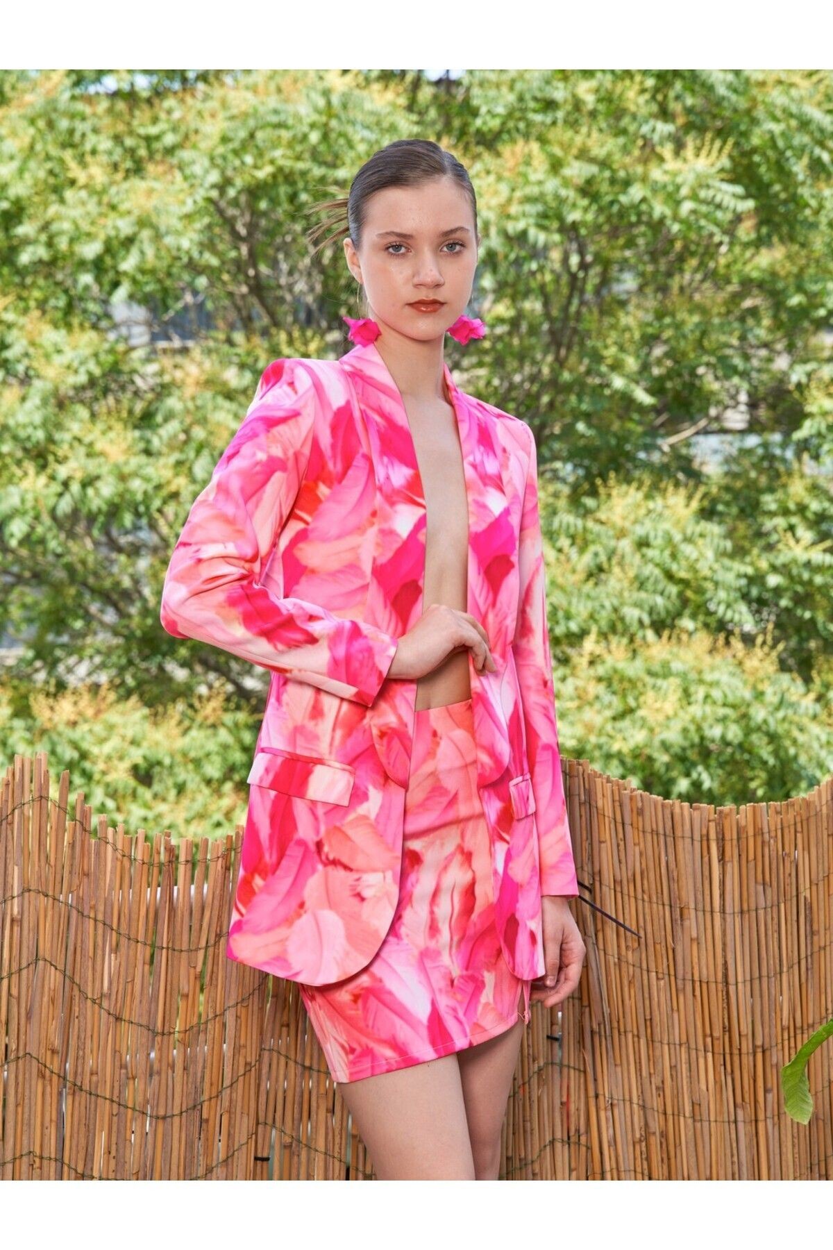 Pembe Tüy Desenli Limited Edition Ceket