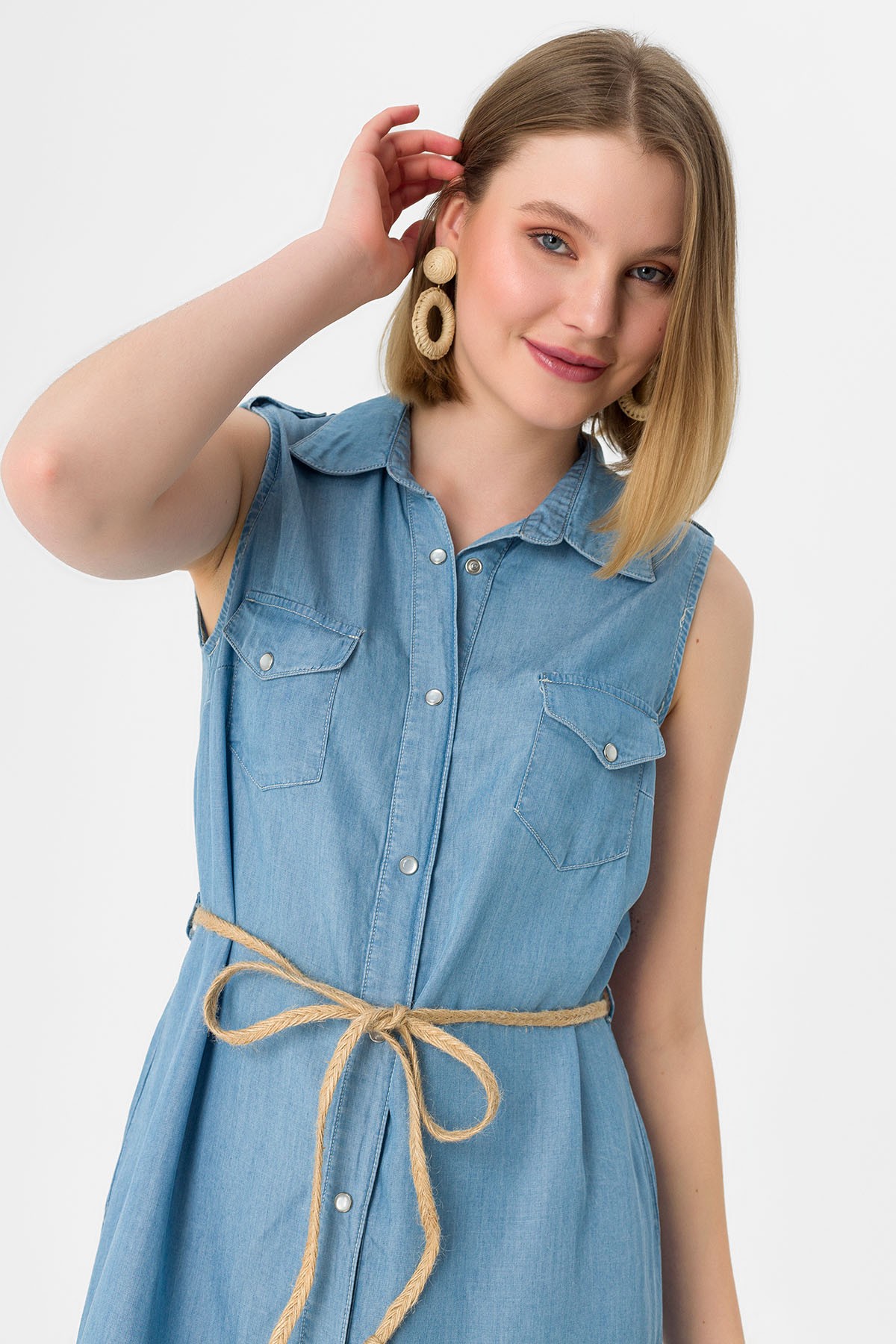 Kadın Önü Düğmeli Gömlek Yaka Kolsuz Kot Elbise