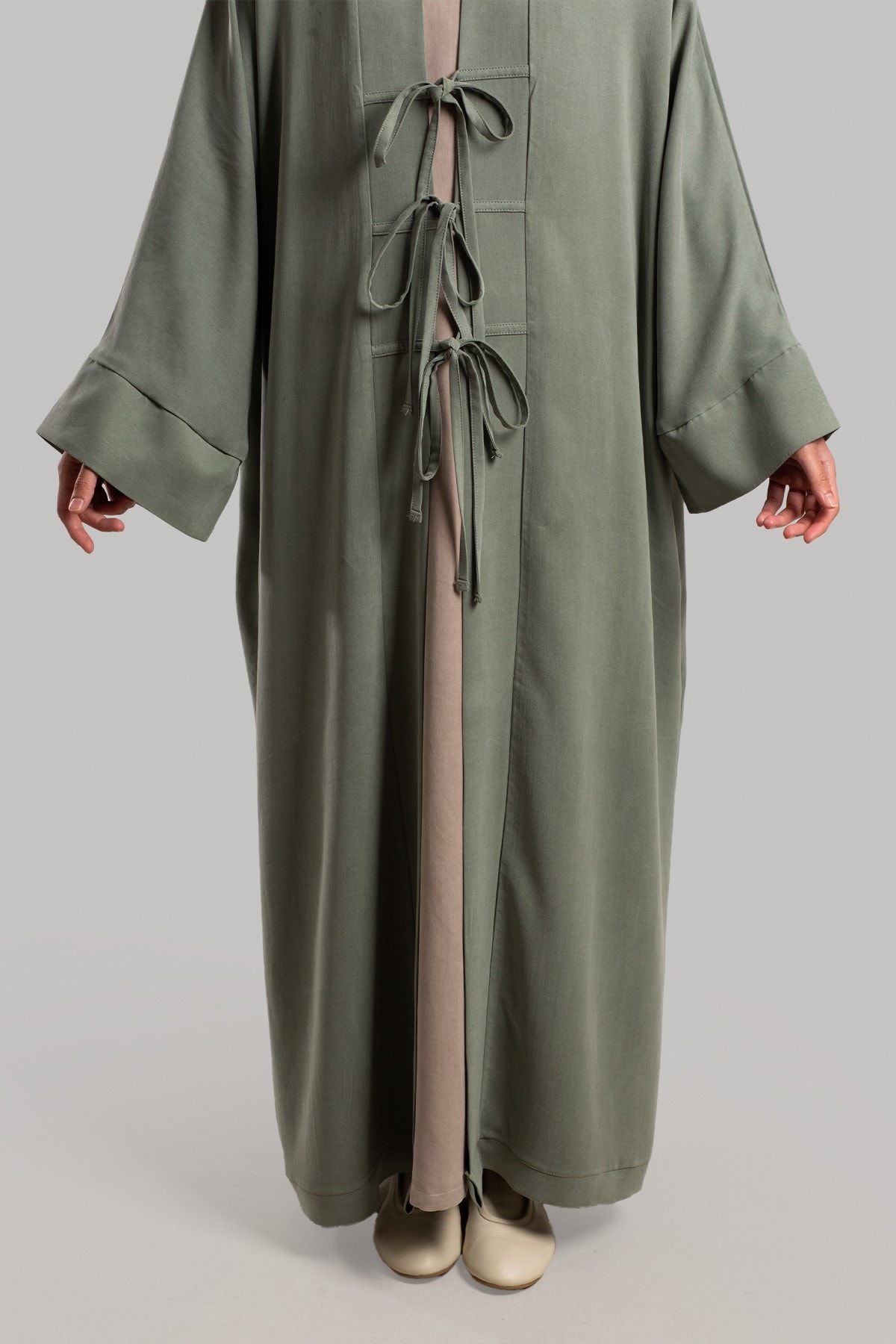 Fiyonklu Kupra Abaya