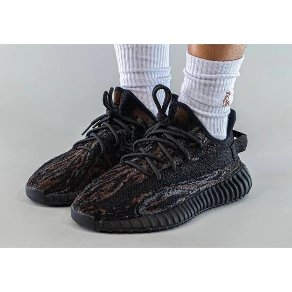 Adidas Yeezy 350 V2 "mx rock " görsel 3