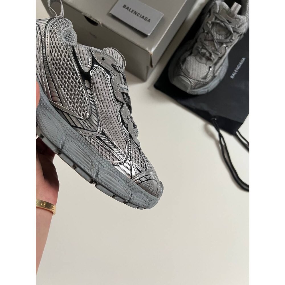 Balanciaga XXX L Grey