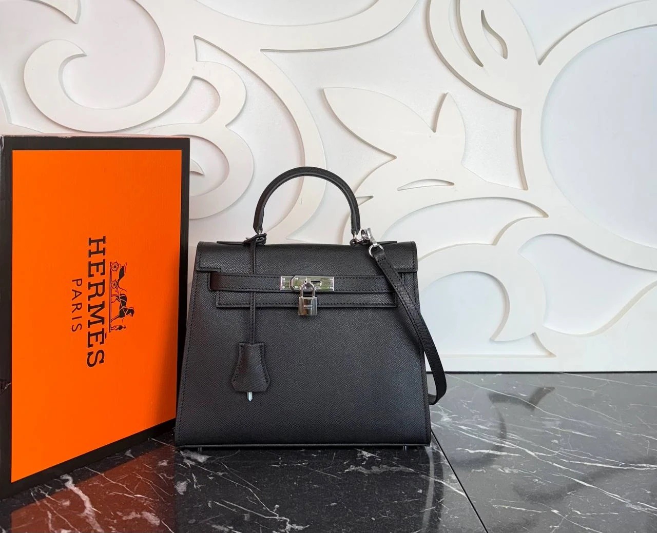 Hermes Kelly Bag 28 cm