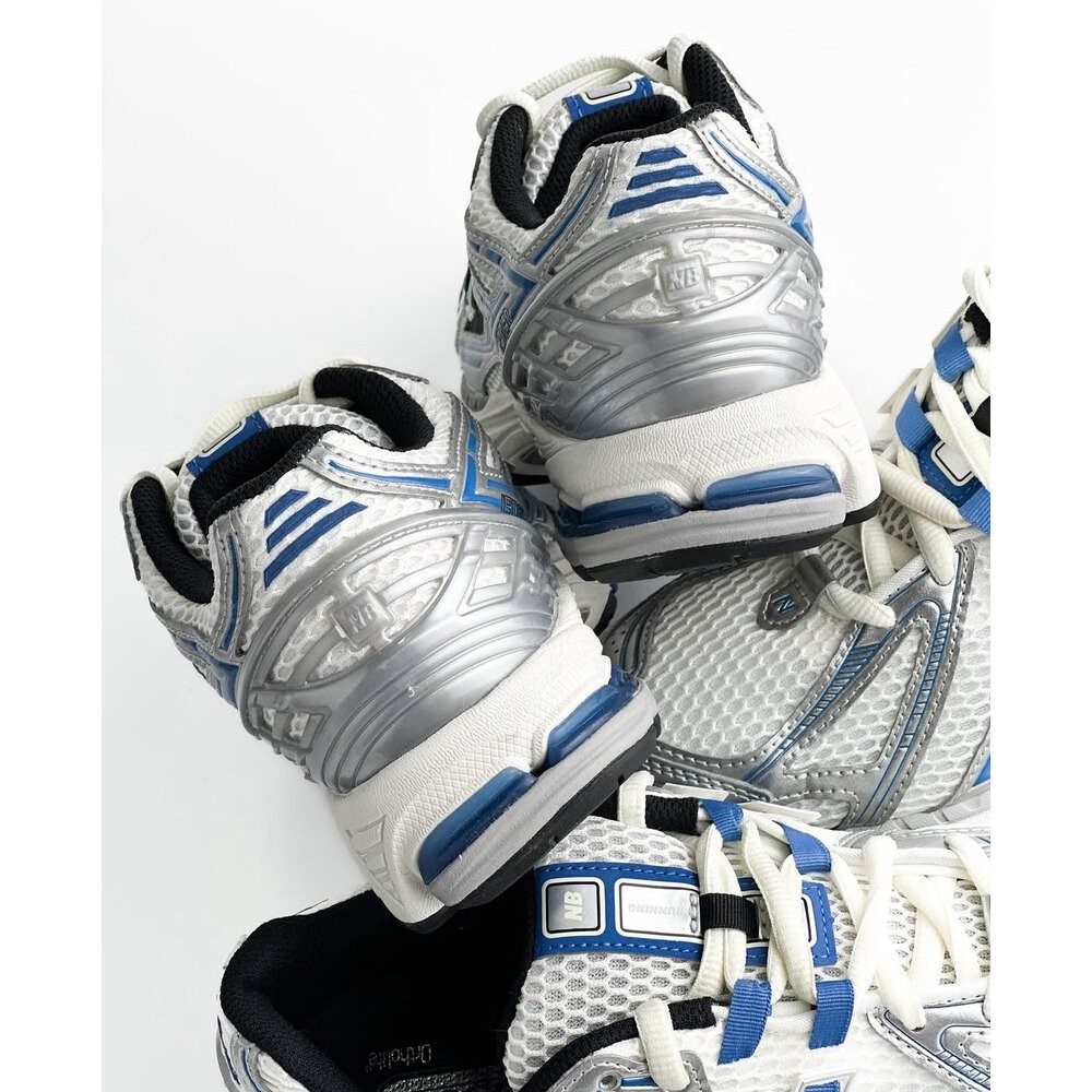 New balance 1906 Blue